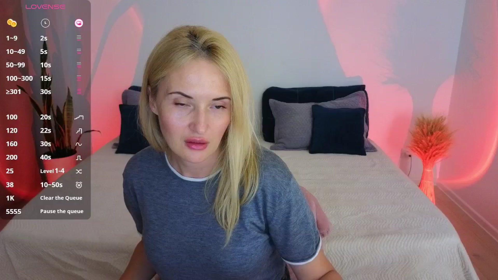 Gallery image thumbnail from AlisssaRose's myfreecams stream on, 08/05/2025, 21:45 image 18 of 20