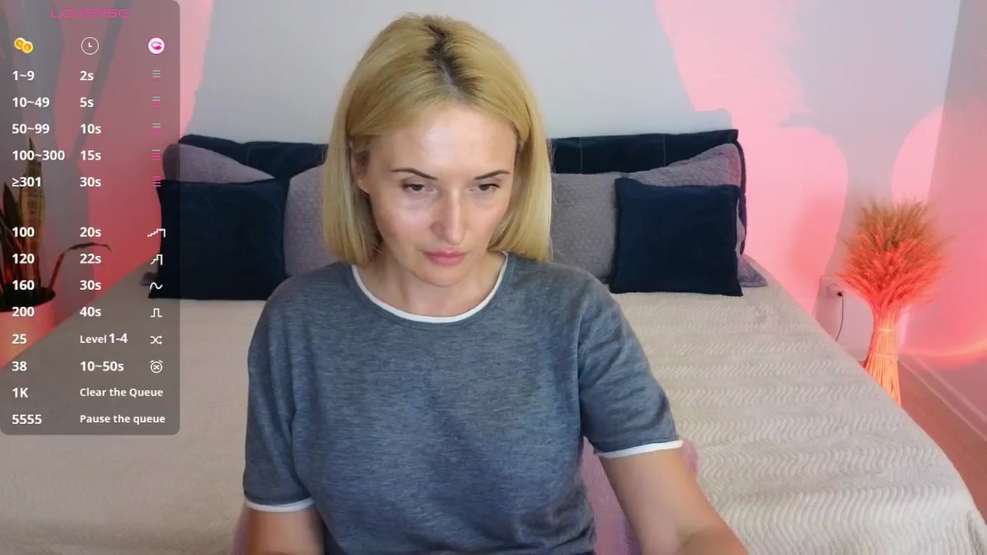 Gallery image thumbnail from AlisssaRose's myfreecams stream on, 08/06/2025, 24:27 image 6 of 20