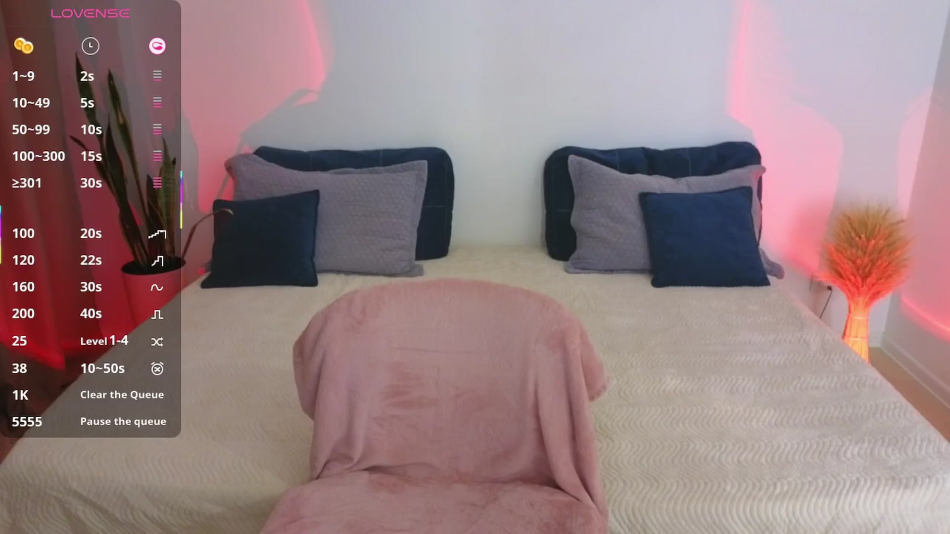 Gallery image thumbnail from AlisssaRose's myfreecams stream on, 08/06/2025, 23:48 image 12 of 20