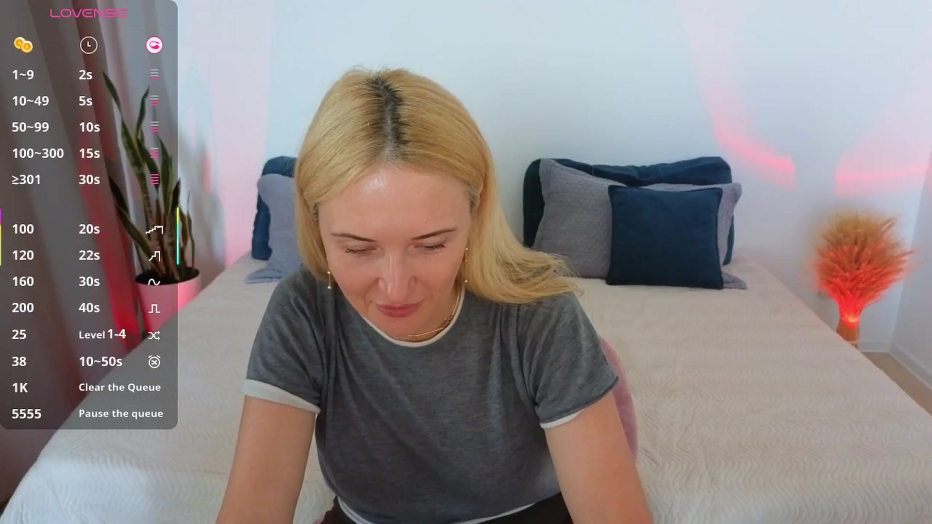 Gallery image thumbnail from AlisssaRose's myfreecams stream on, 08/08/2025, 15:33 image 15 of 20