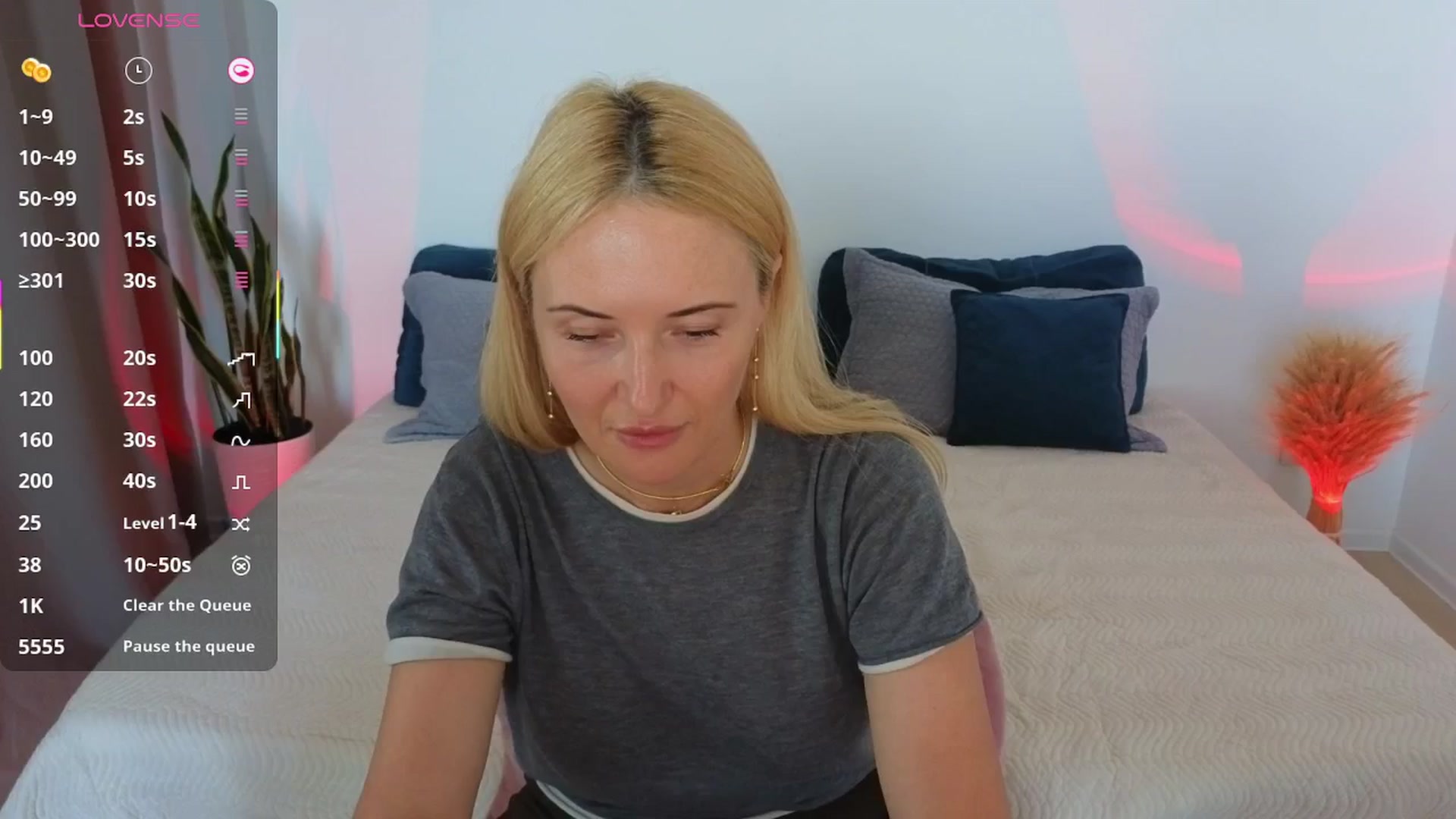 Gallery image thumbnail from AlisssaRose's myfreecams stream on, 08/08/2025, 15:33 image 17 of 20