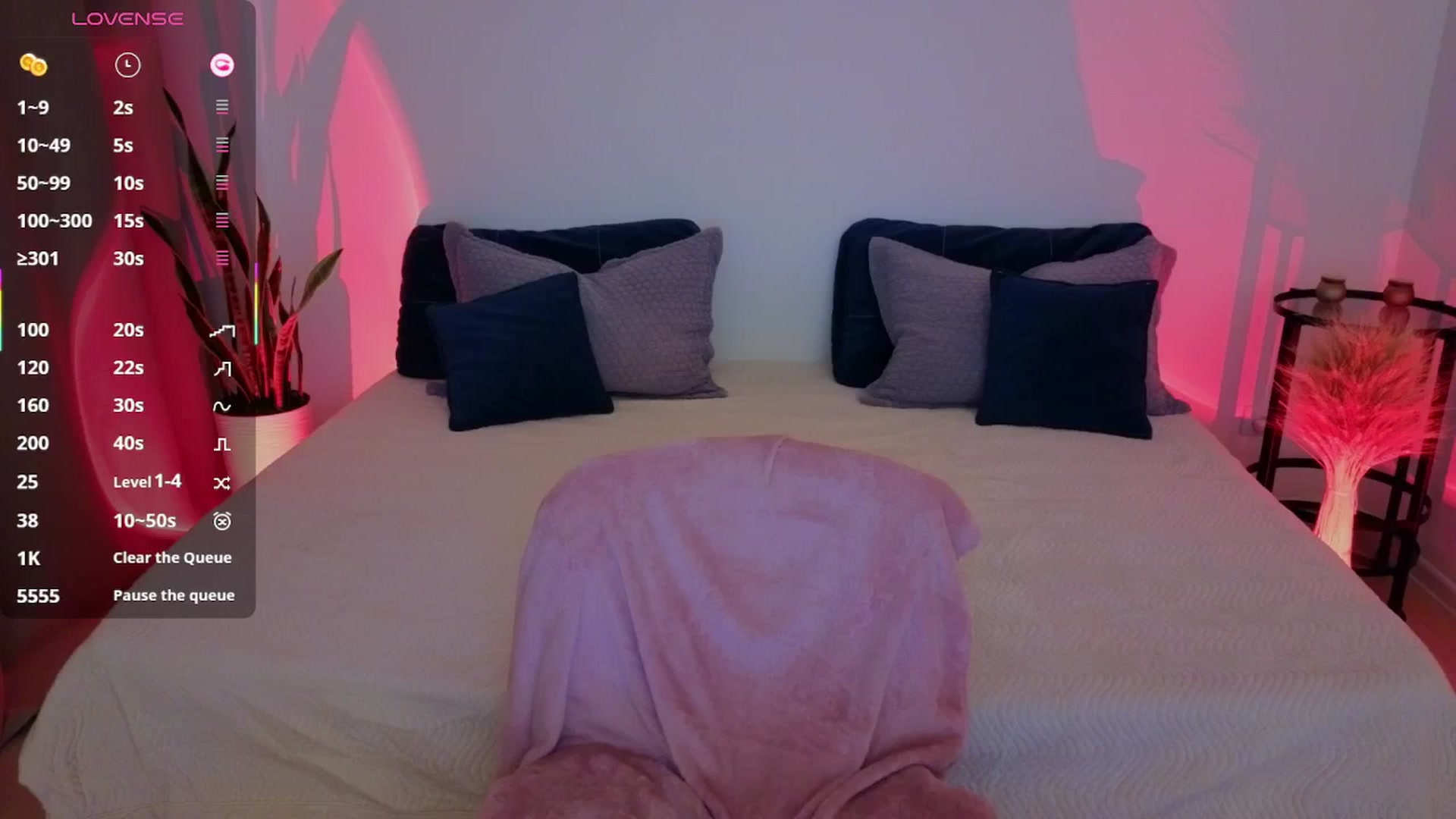 Gallery image thumbnail from AlisssaRose's myfreecams stream on, 08/20/2025, 01:36 image 17 of 20