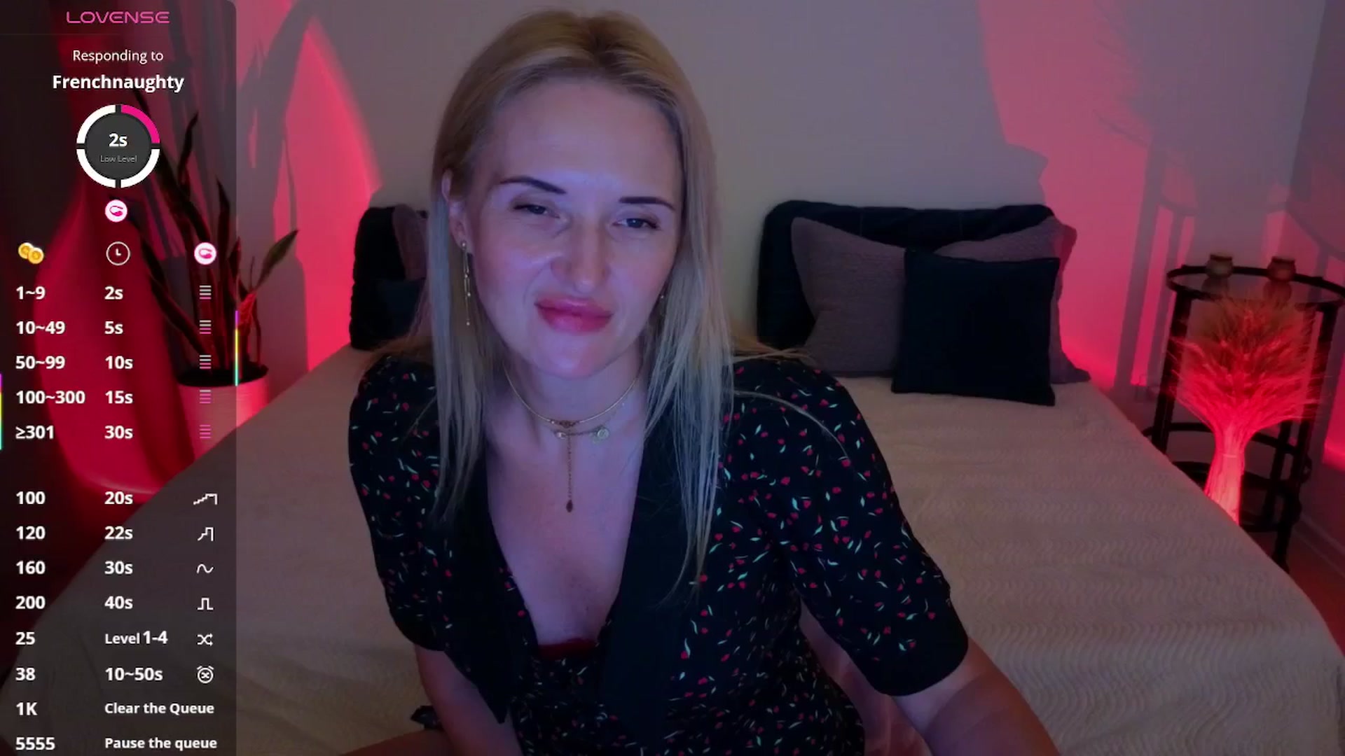 Gallery image thumbnail from AlisssaRose's myfreecams stream on, 08/20/2025, 01:36 image 7 of 20