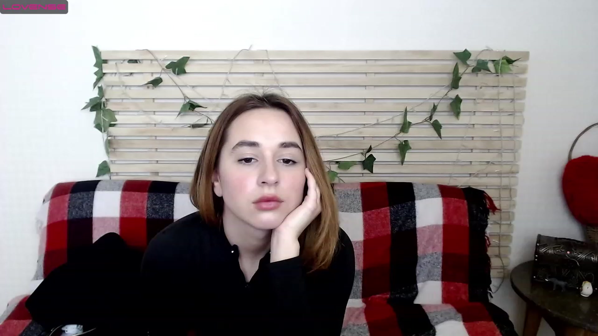 Gallery image thumbnail from Alisssa_Si's myfreecams stream on, 03/06/2023, 14:17 image 5 of 20