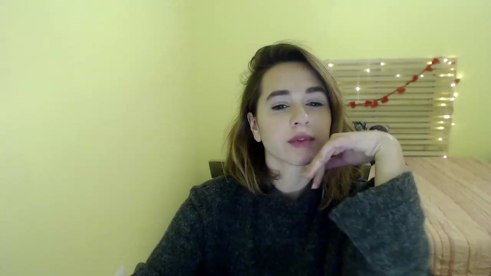 Gallery image thumbnail from Alisssa_Si's myfreecams stream on, 03/09/2023, 09:34 image 17 of 20