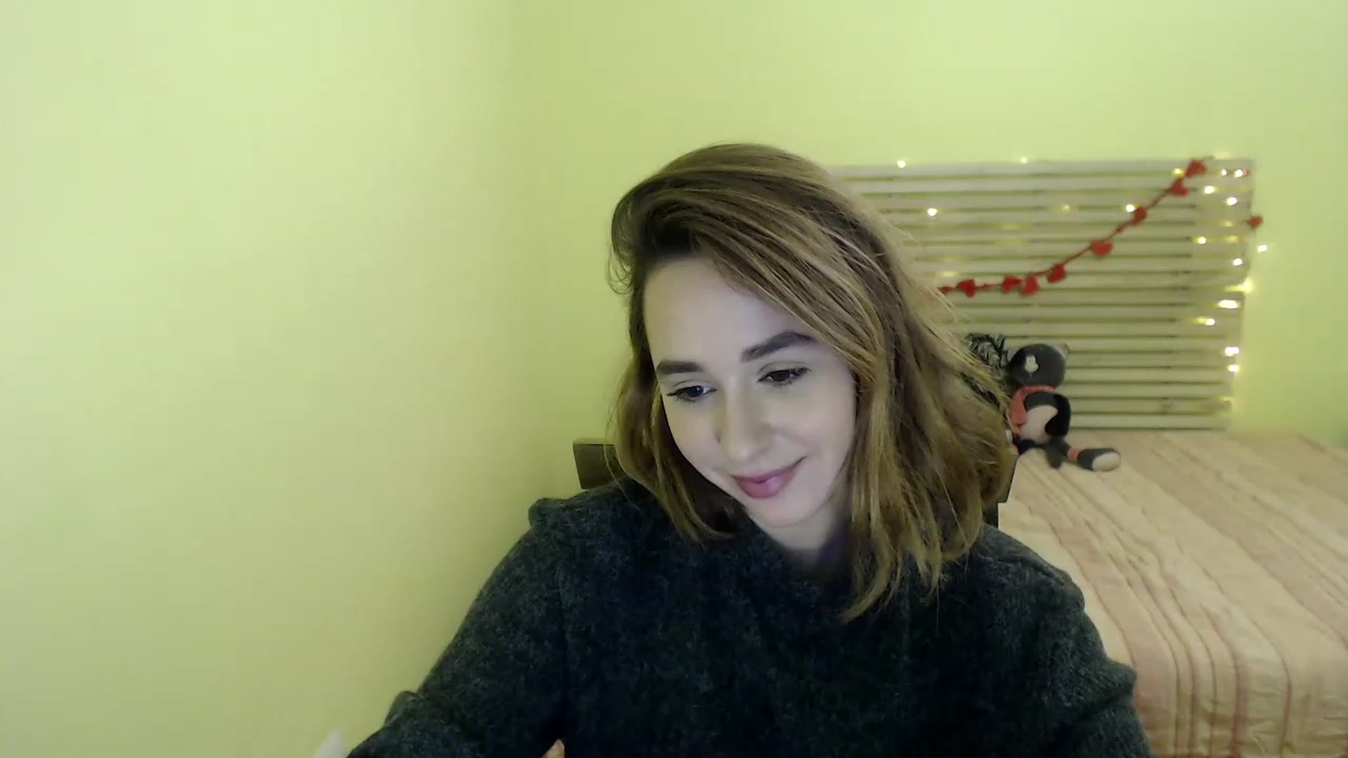 Gallery image thumbnail from Alisssa_Si's myfreecams stream on, 03/09/2023, 09:34 image 19 of 20