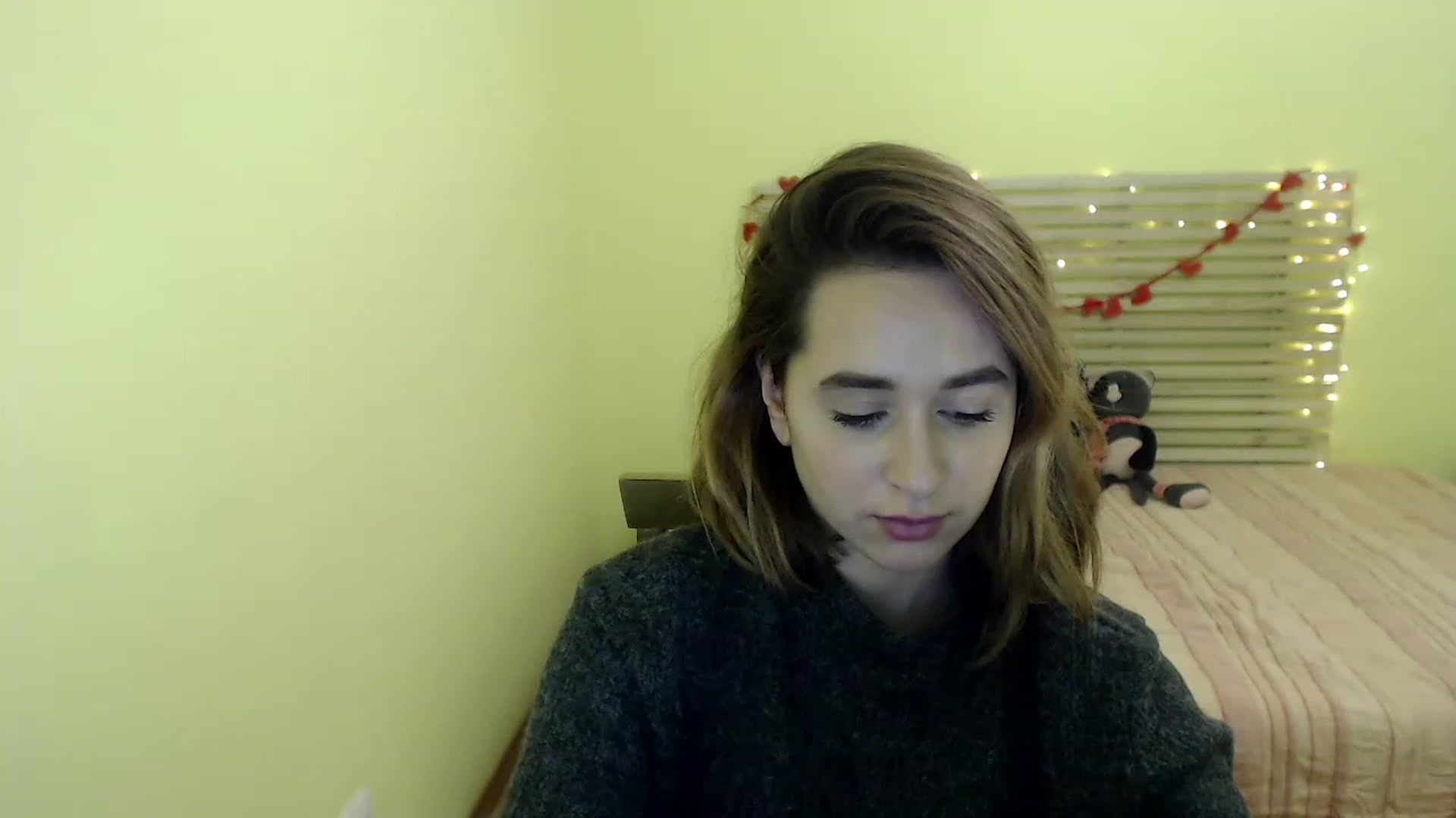 Gallery image thumbnail from Alisssa_Si's myfreecams stream on, 03/09/2023, 09:34 image 18 of 20