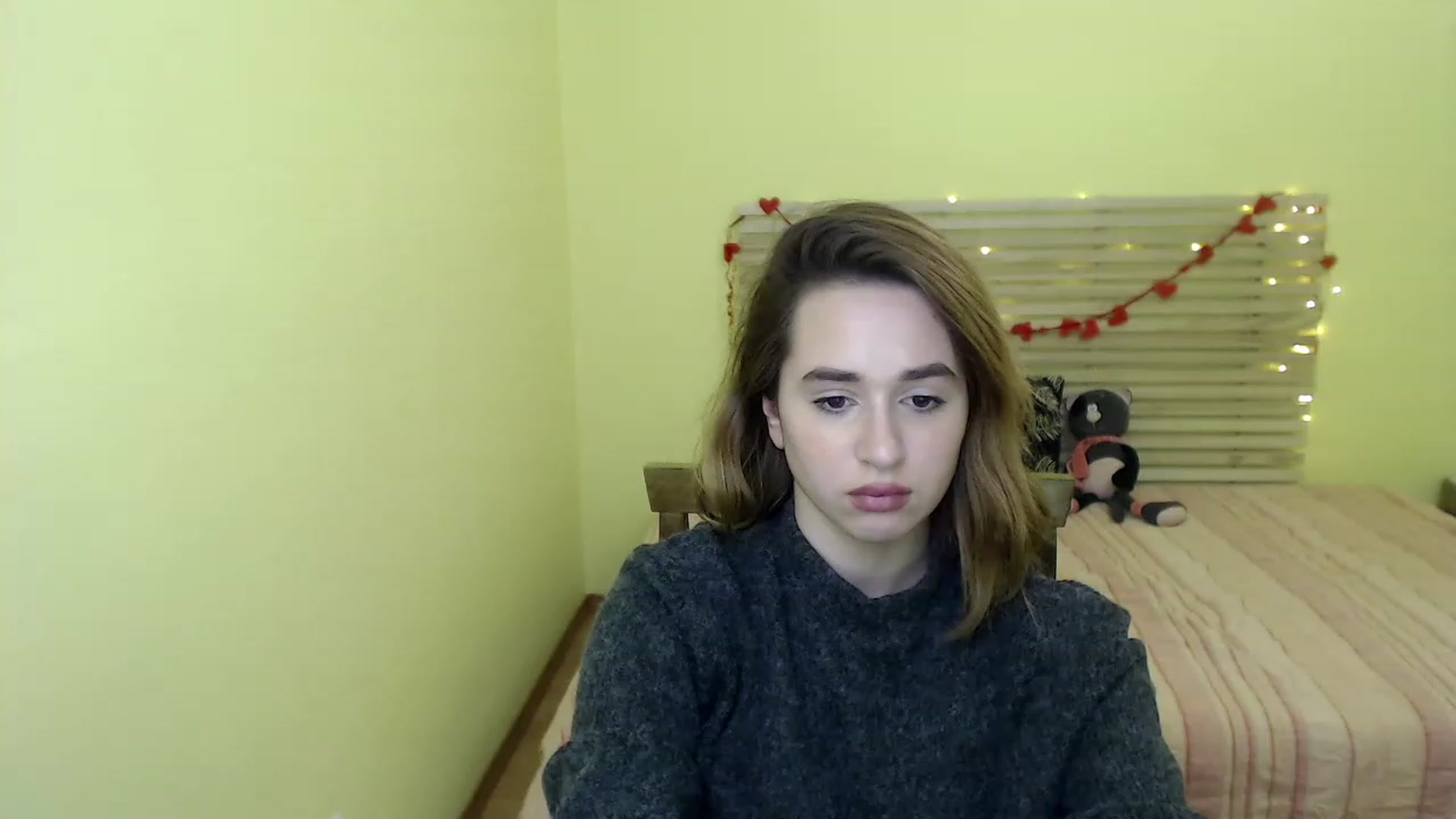 Gallery image thumbnail from Alisssa_Si's myfreecams stream on, 03/09/2023, 12:38 image 13 of 20