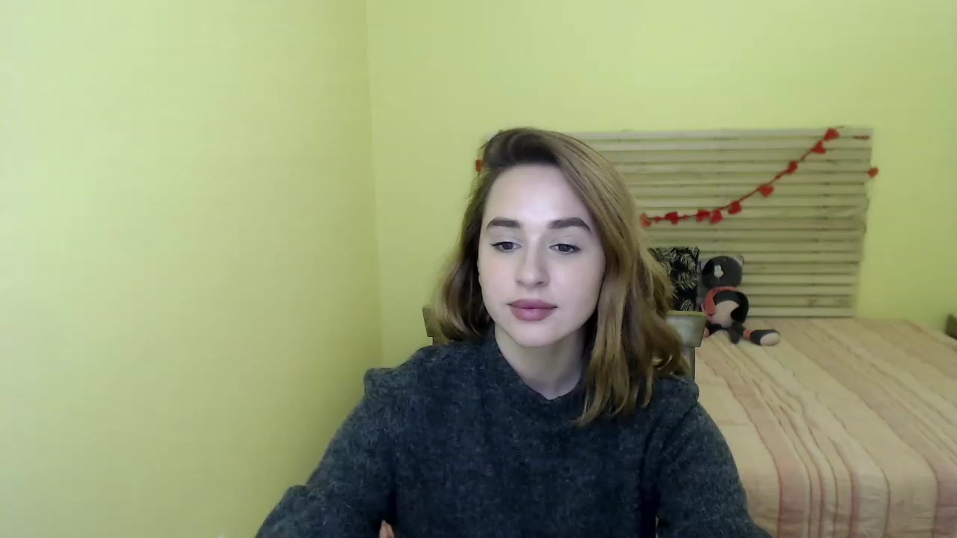 Gallery image thumbnail from Alisssa_Si's myfreecams stream on, 03/09/2023, 12:38 image 6 of 20