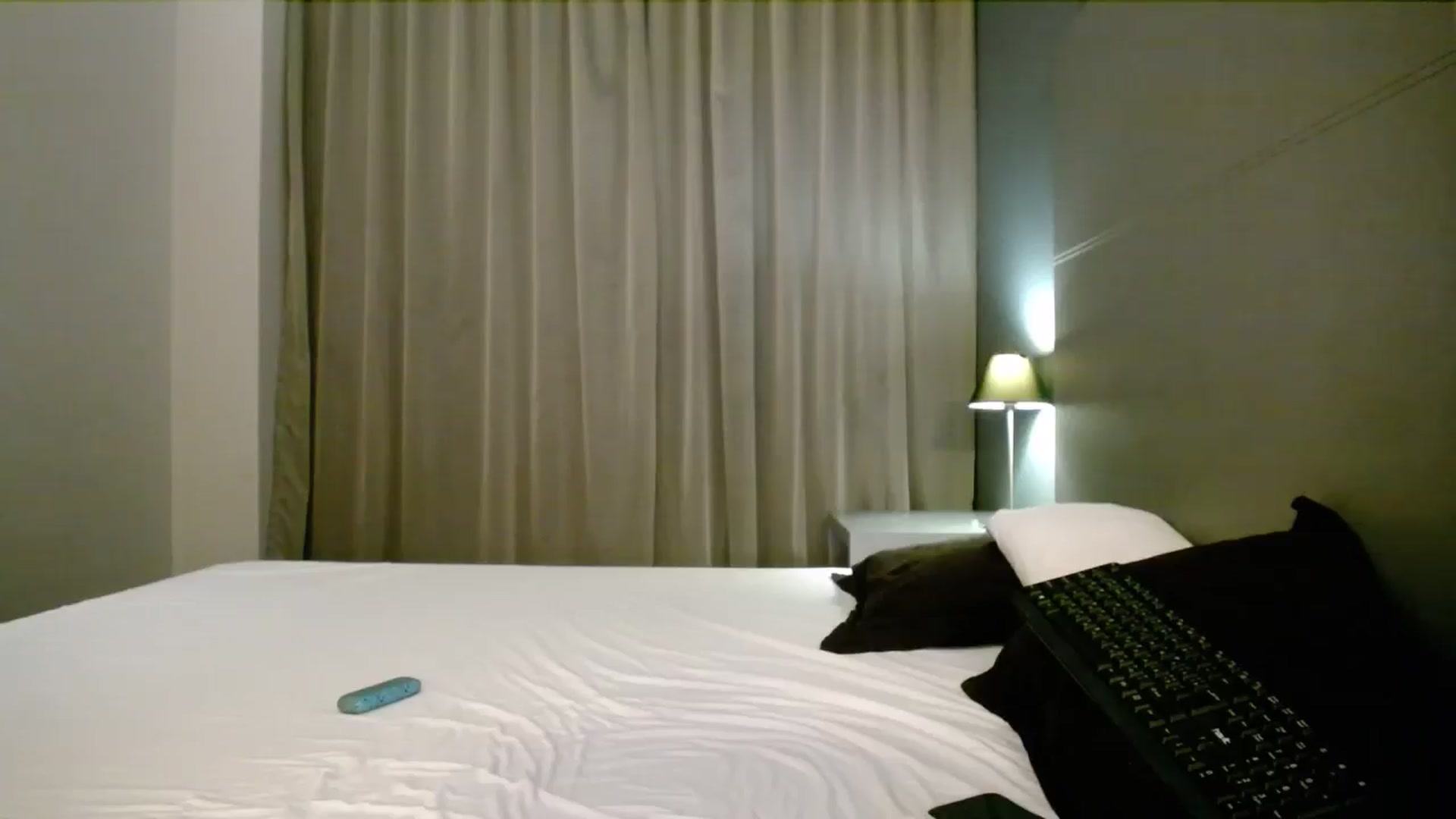 Gallery image thumbnail from AlissyaMay's myfreecams stream on, 05/26/2024, 24:10 image 16 of 20