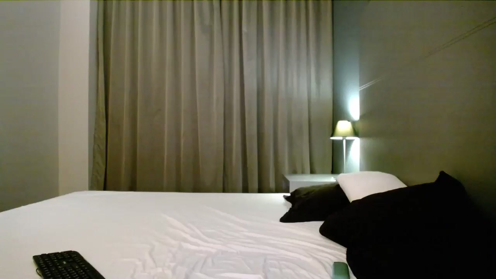 Gallery image thumbnail from AlissyaMay's myfreecams stream on, 05/26/2024, 24:55 image 16 of 20