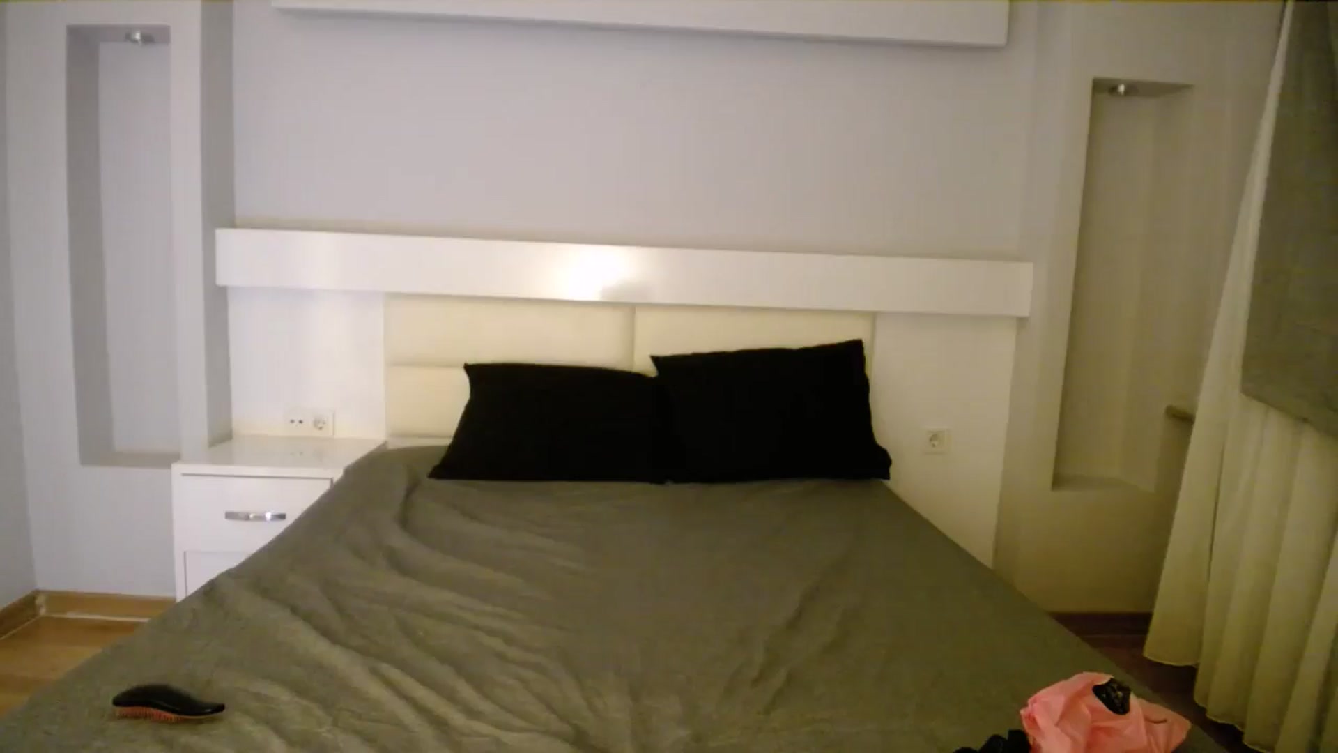 Gallery image thumbnail from AlissyaMay's myfreecams stream on, 07/22/2024, 22:55 image 14 of 20