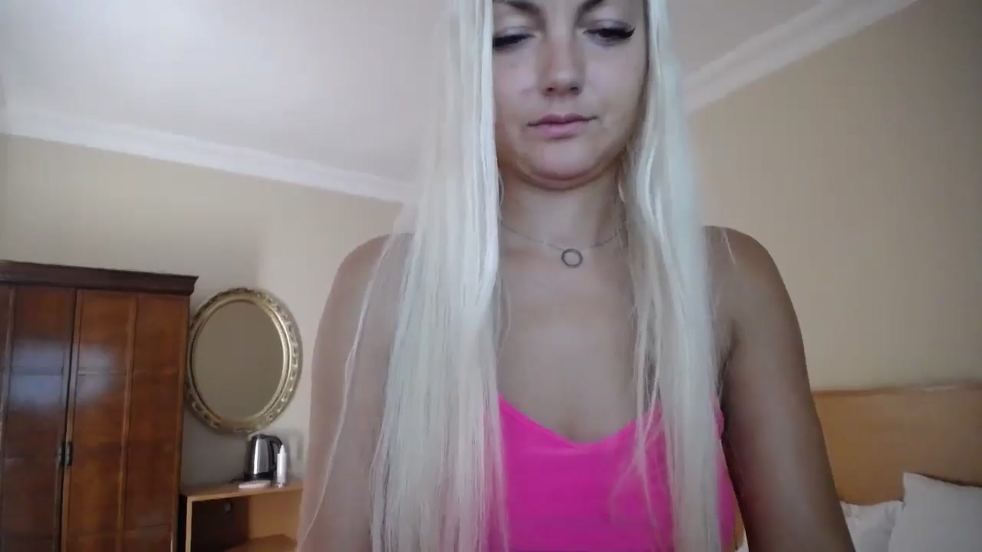 Gallery image thumbnail from AlissyaMay's myfreecams stream on, 07/26/2024, 13:12 image 18 of 20