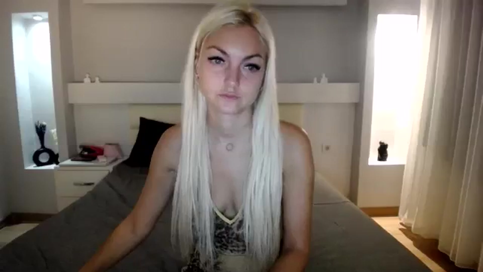Gallery image thumbnail from AlissyaMay's myfreecams stream on, 08/09/2024, 13:34 image 14 of 20
