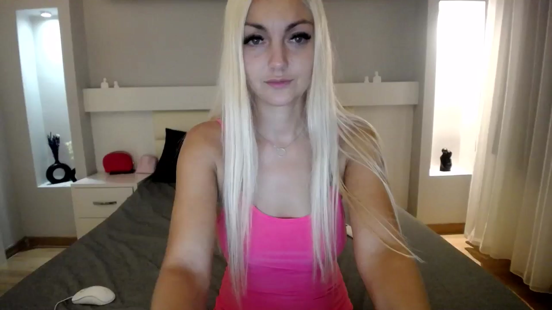 Gallery image thumbnail from AlissyaMay's myfreecams stream on, 08/10/2024, 01:34 image 18 of 20