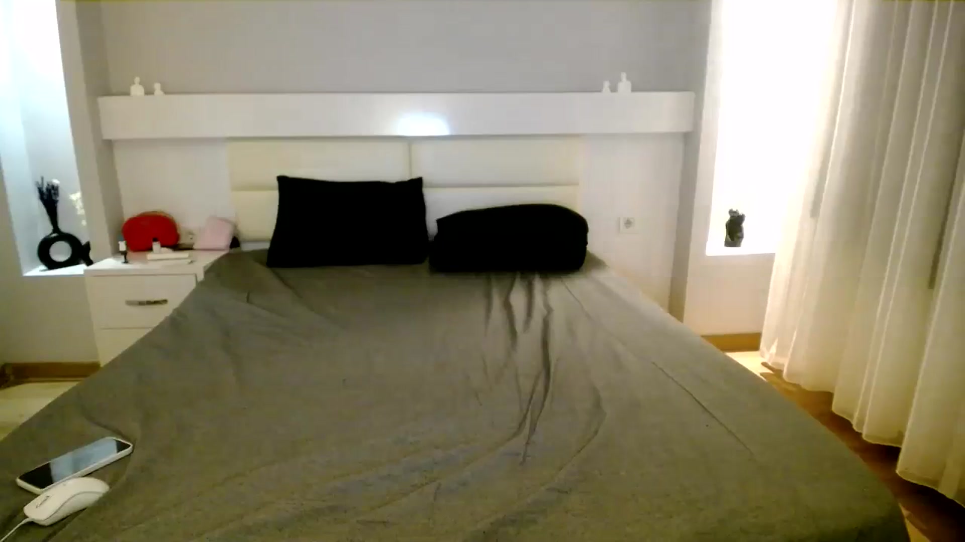 Gallery image thumbnail from AlissyaMay's myfreecams stream on, 08/10/2024, 18:55 image 12 of 20