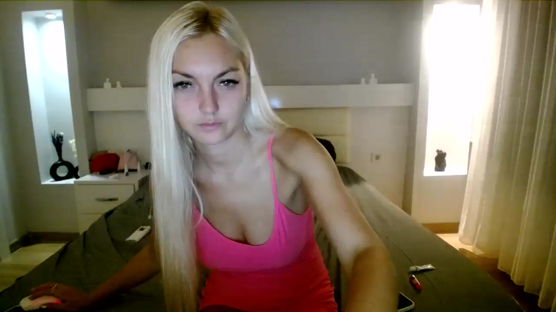 Gallery image thumbnail from AlissyaMay's myfreecams stream on, 08/12/2024, 01:52 image 6 of 20