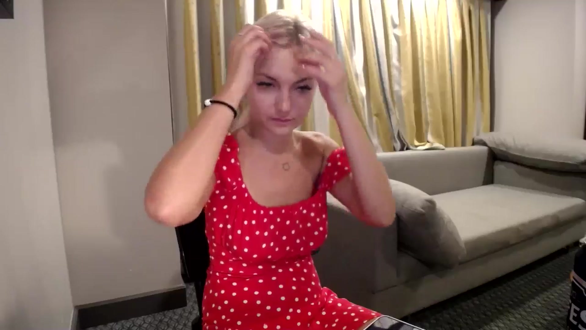 Gallery image thumbnail from AlissyaMay's myfreecams stream on, 08/19/2024, 01:09 image 7 of 20