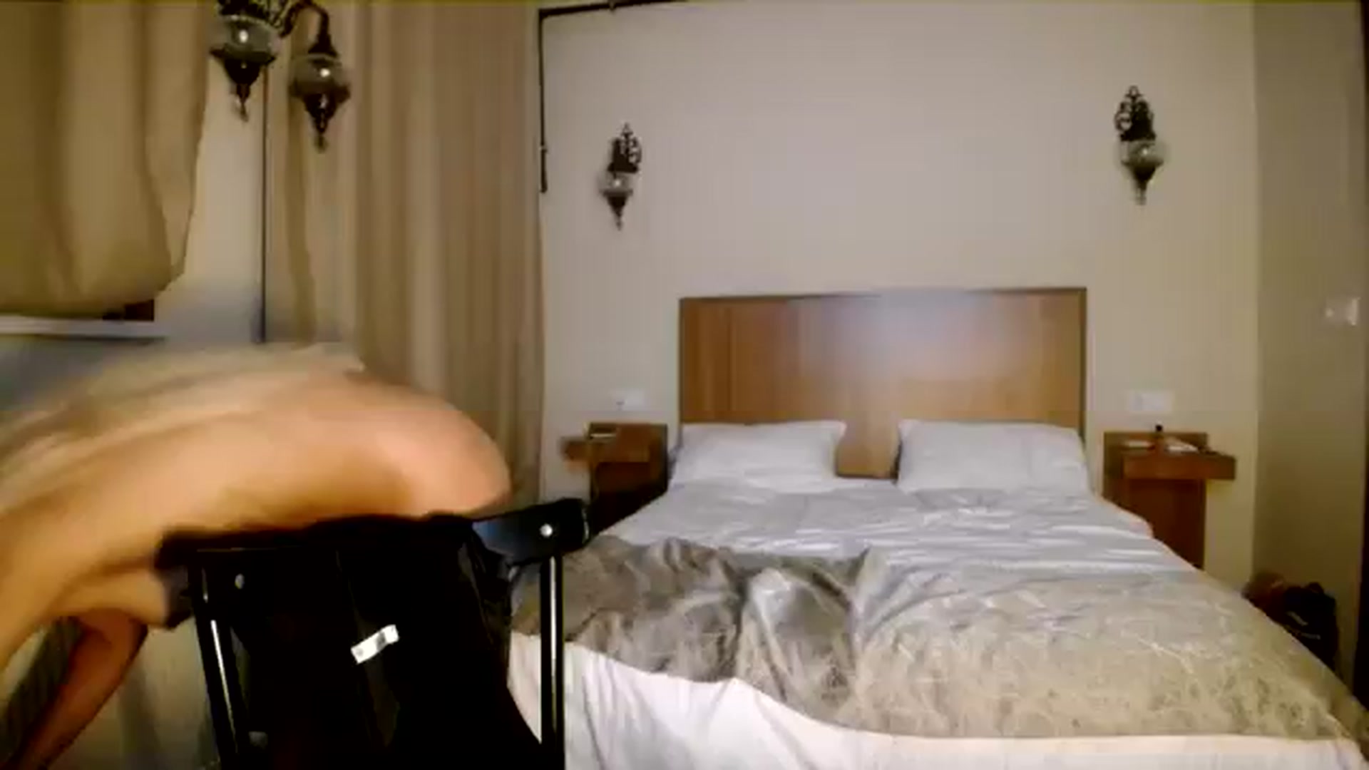 Gallery image thumbnail from AlissyaMay's myfreecams stream on, 08/22/2024, 20:39 image 15 of 20
