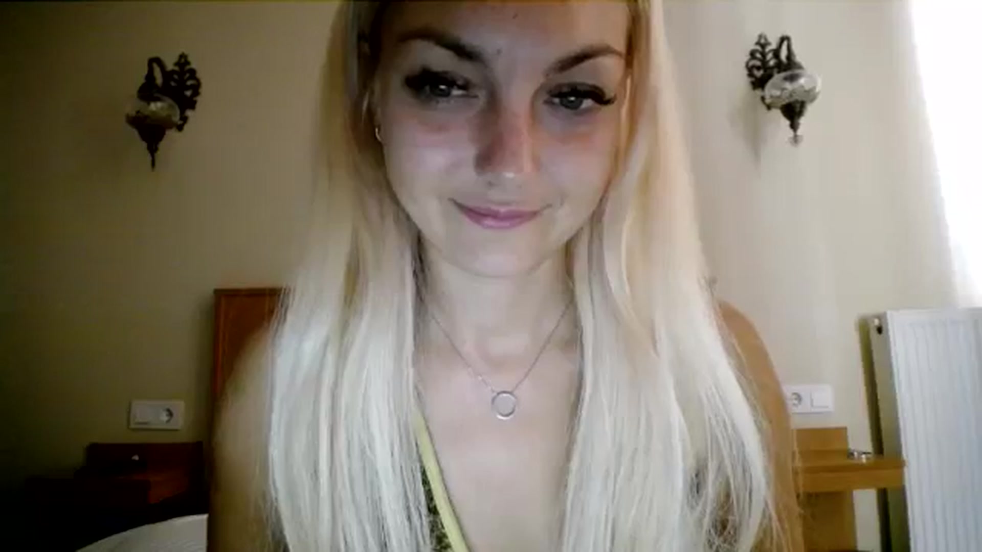 Gallery image thumbnail from AlissyaMay's myfreecams stream on, 08/24/2024, 11:41 image 13 of 20