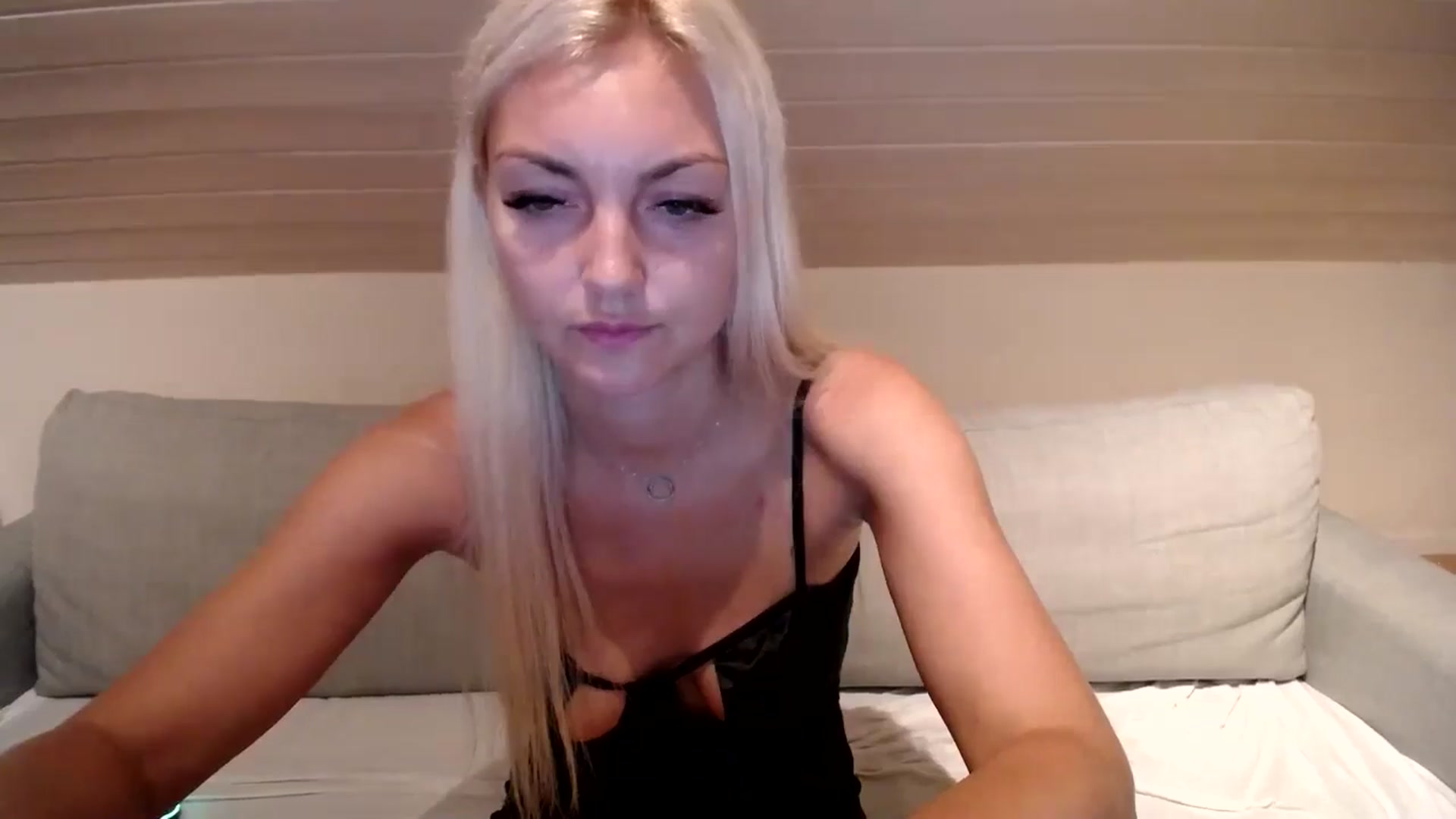 Gallery image thumbnail from AlissyaMay's myfreecams stream on, 09/03/2024, 18:39 image 9 of 20