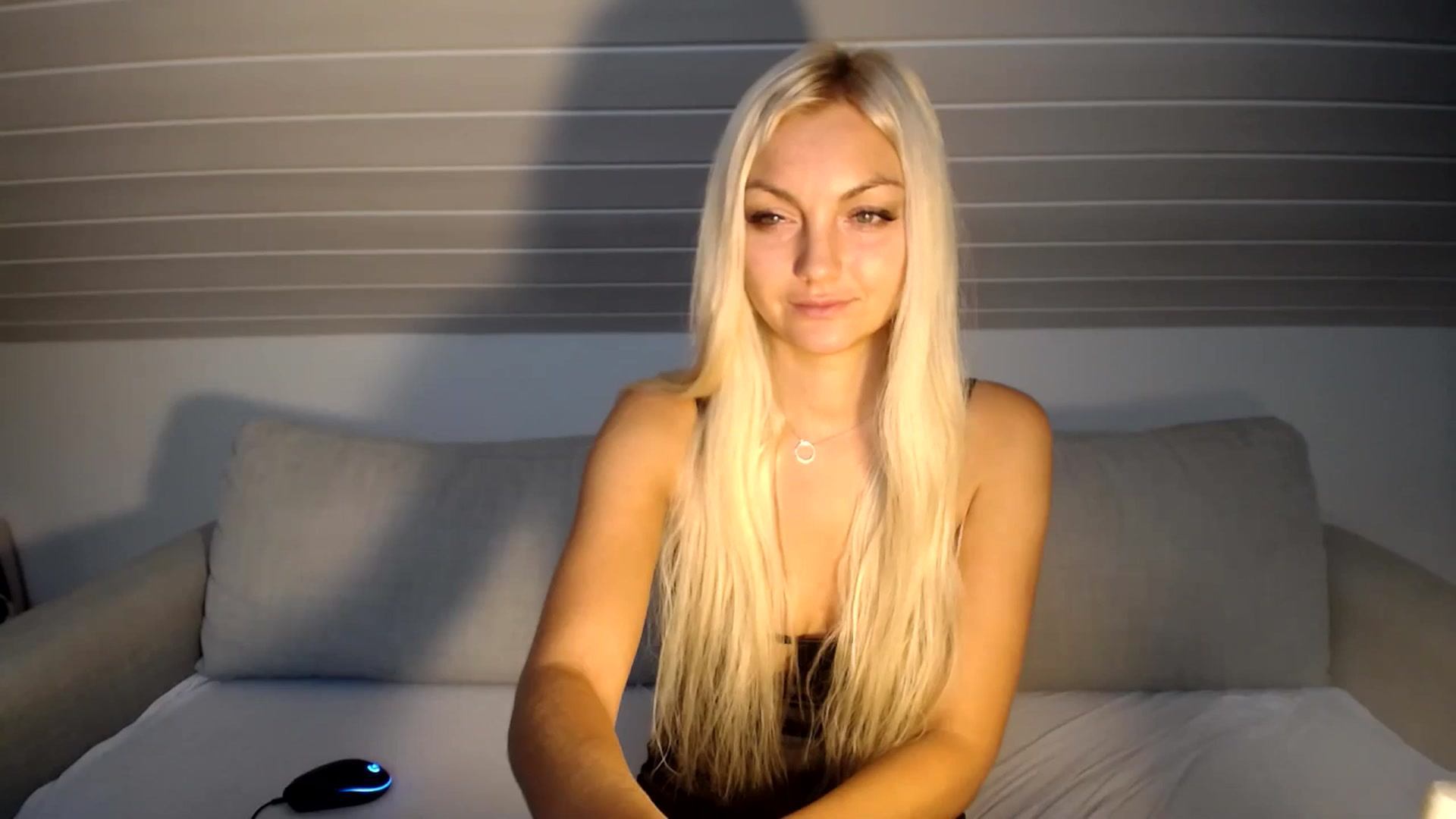 Gallery image thumbnail from AlissyaMay's myfreecams stream on, 09/09/2024, 10:05 image 3 of 20