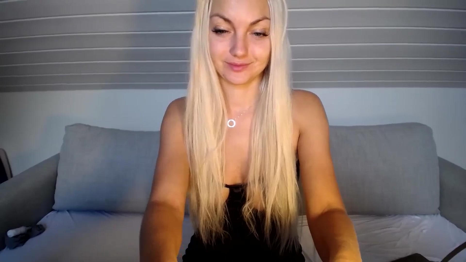 Gallery image thumbnail from AlissyaMay's myfreecams stream on, 09/11/2024, 11:12 image 14 of 20