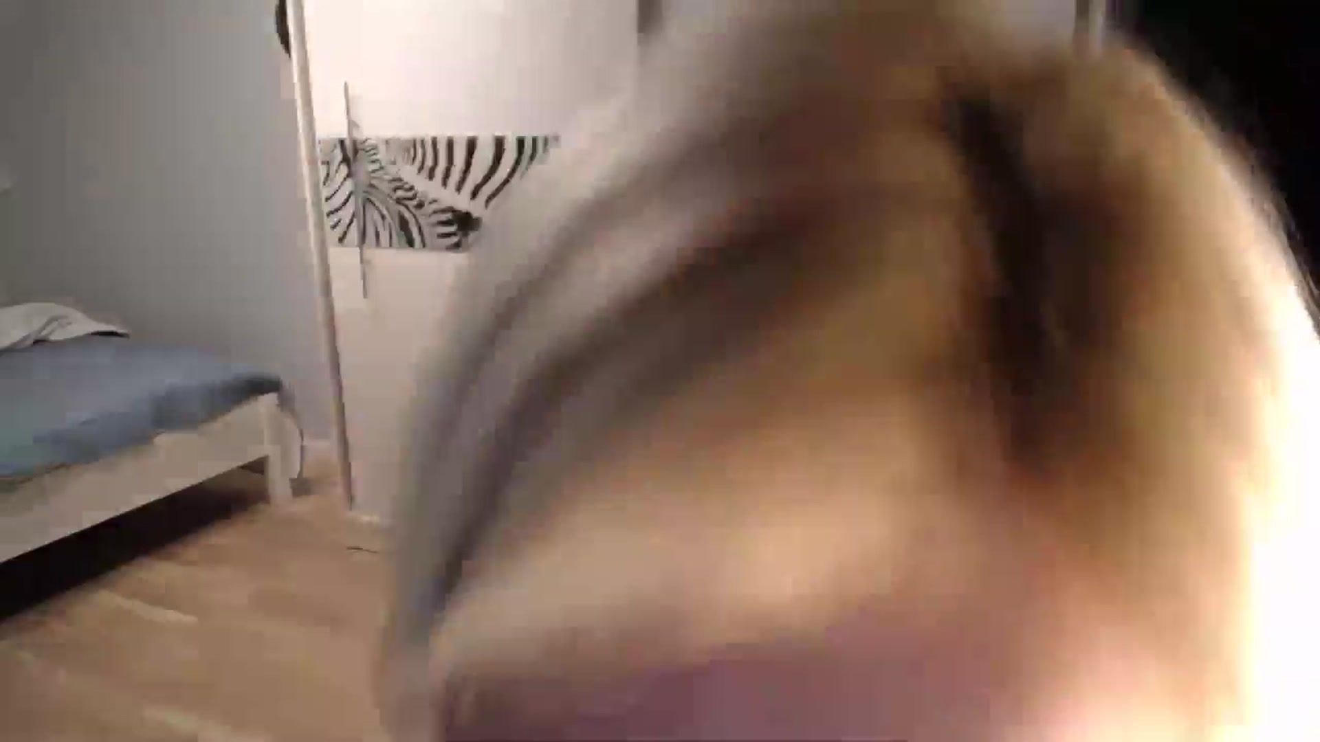 Gallery image thumbnail from AlissyaMay's myfreecams stream on, 09/24/2024, 07:06 image 4 of 20