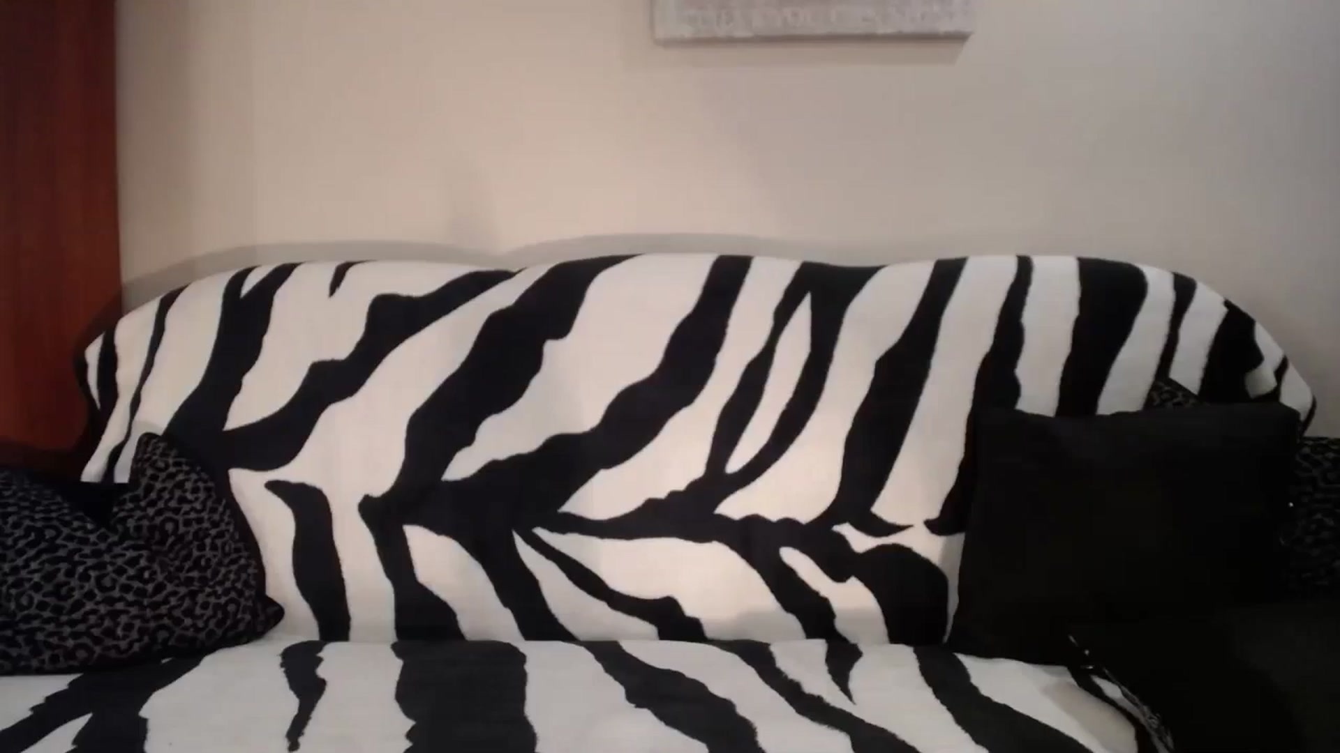 Gallery image thumbnail from AlissyaMay's myfreecams stream on, 10/03/2024, 19:23 image 1 of 20