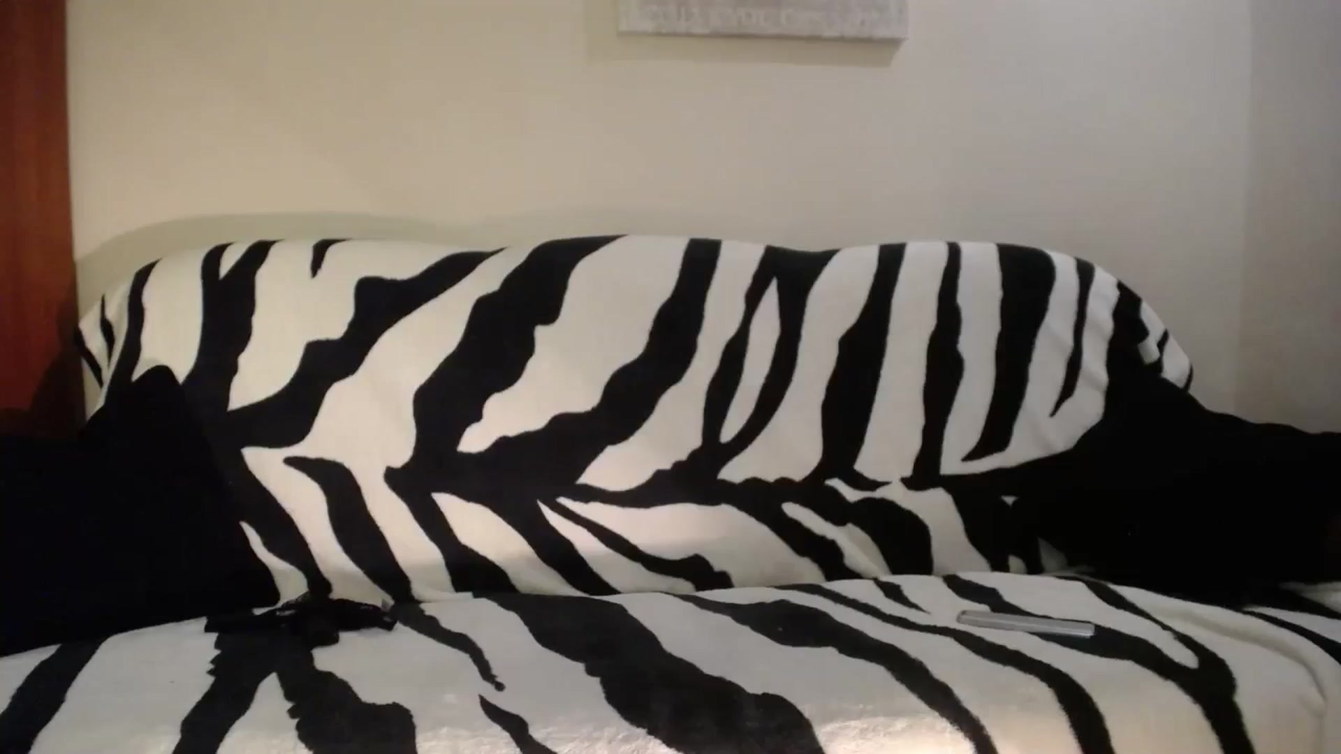 Gallery image thumbnail from AlissyaMay's myfreecams stream on, 10/15/2024, 18:43 image 11 of 20
