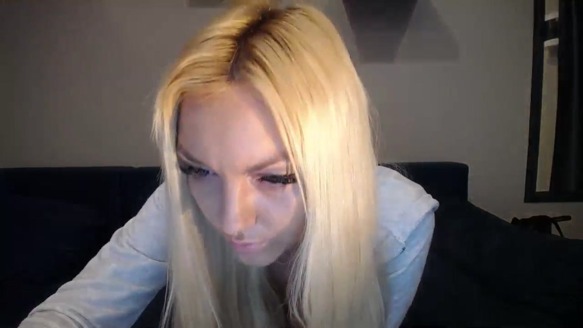 Gallery image thumbnail from AlissyaMay's myfreecams stream on, 02/10/2025, 11:43 image 5 of 20
