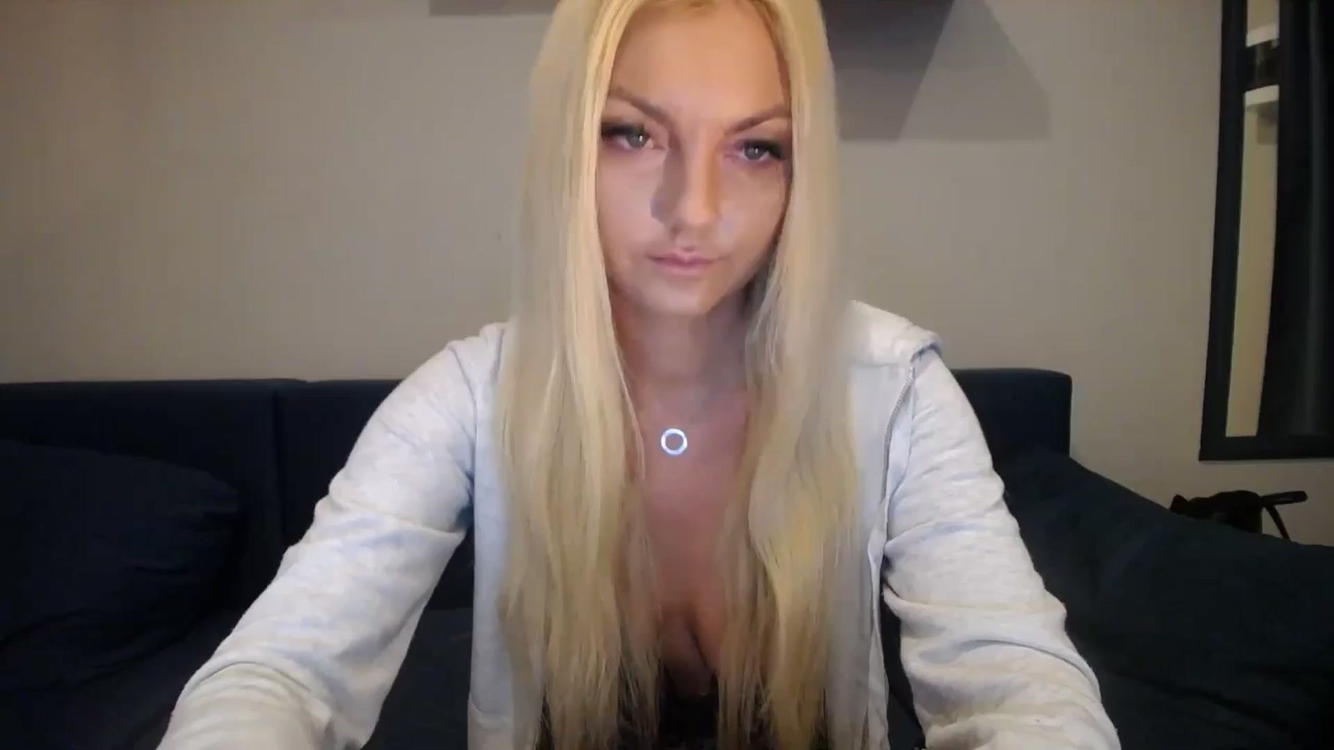 Gallery image thumbnail from AlissyaMay's myfreecams stream on, 02/10/2025, 11:43 image 15 of 20