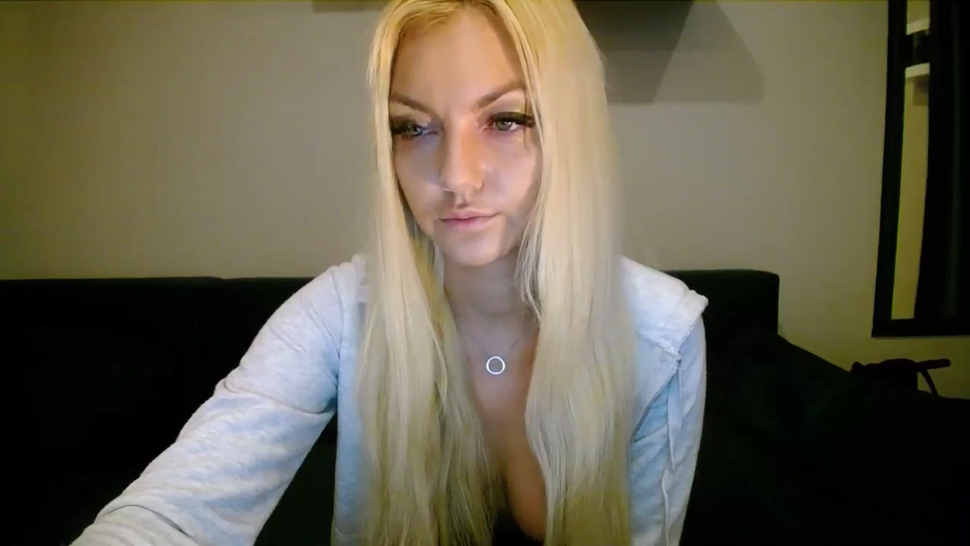 Gallery image thumbnail from AlissyaMay's myfreecams stream on, 02/10/2025, 11:43 image 6 of 20