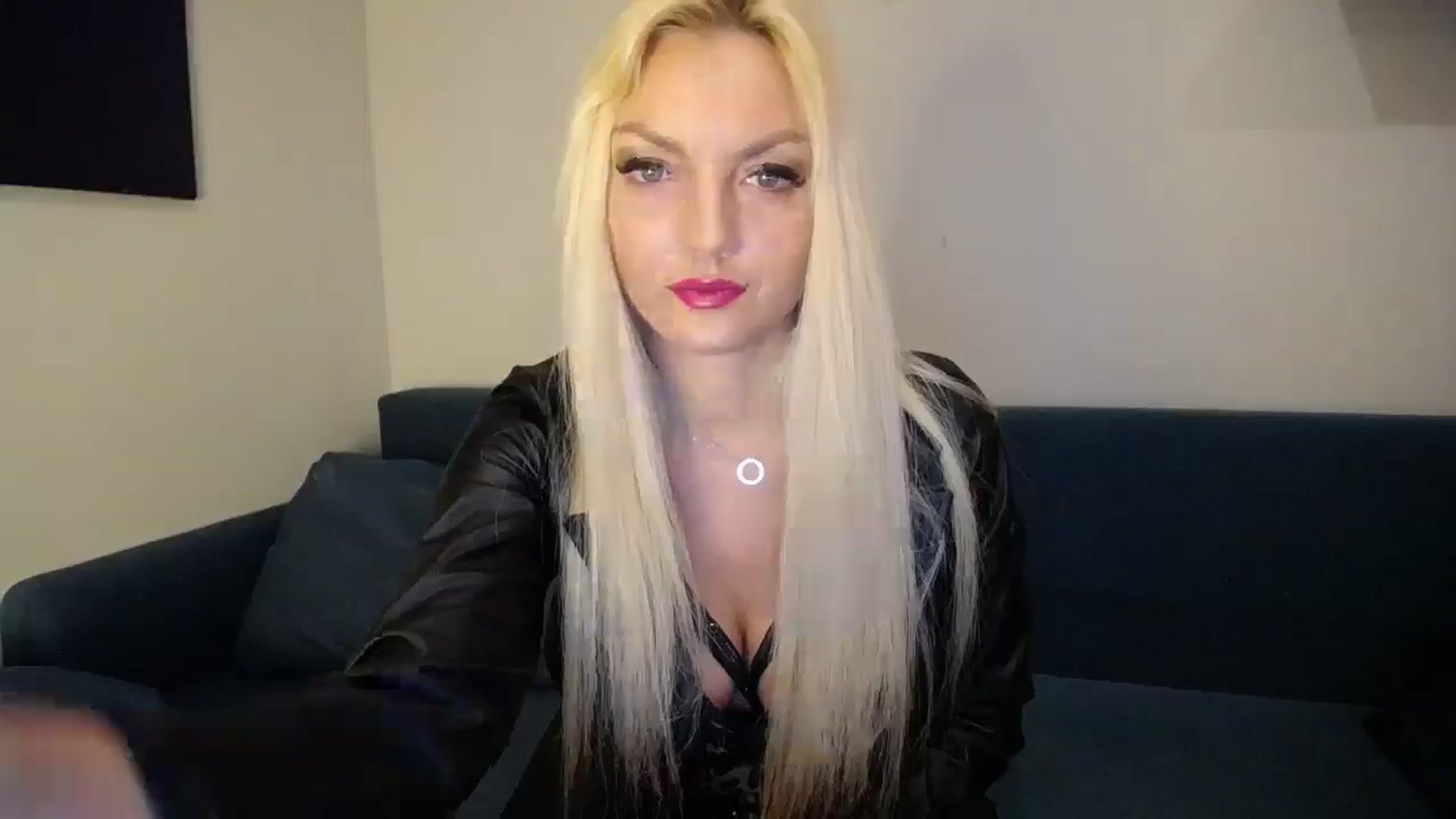Gallery image thumbnail from AlissyaMay's myfreecams stream on, 02/18/2025, 08:53 image 12 of 20
