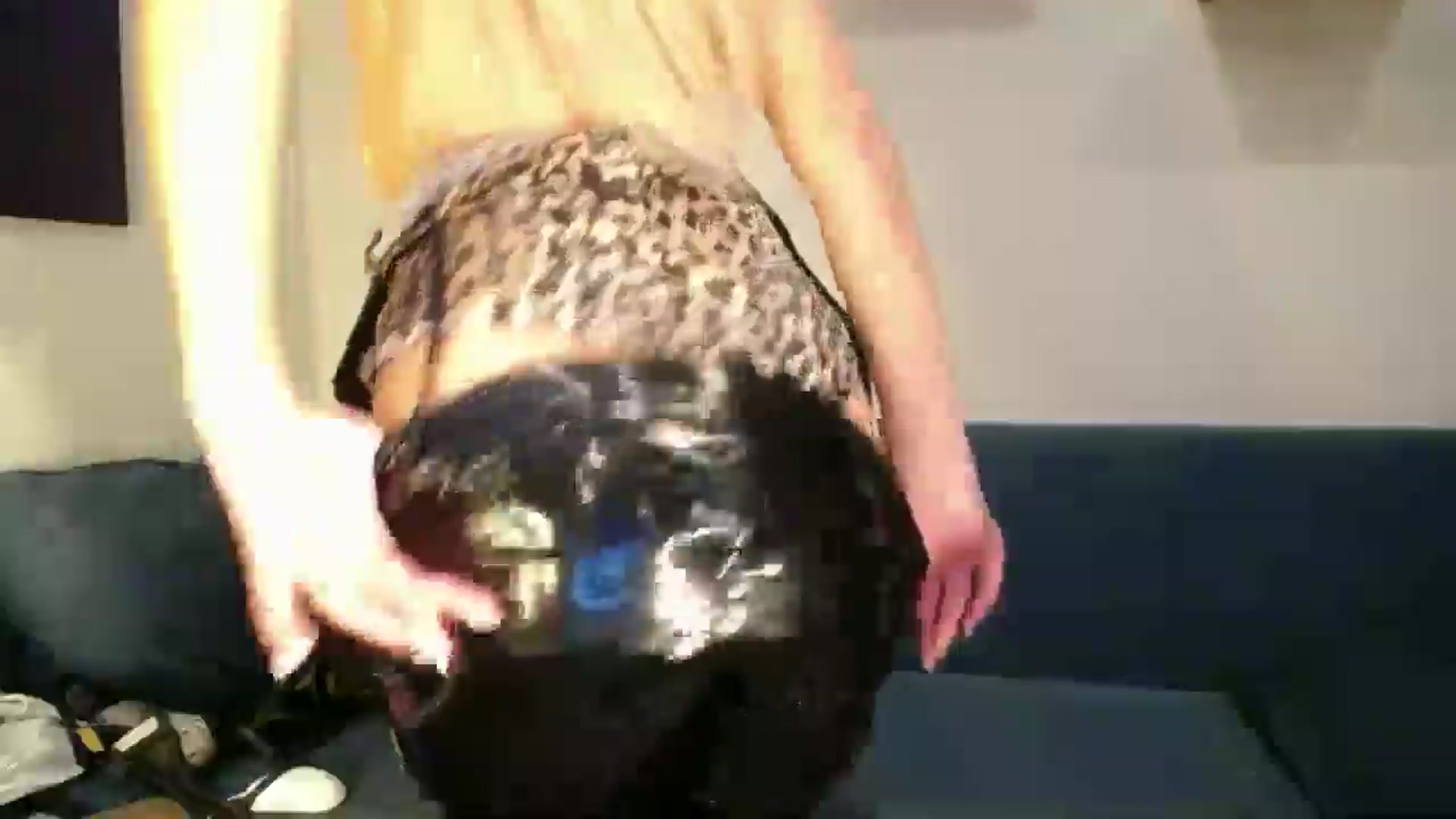 Gallery image thumbnail from AlissyaMay's myfreecams stream on, 02/21/2025, 11:56 image 18 of 20