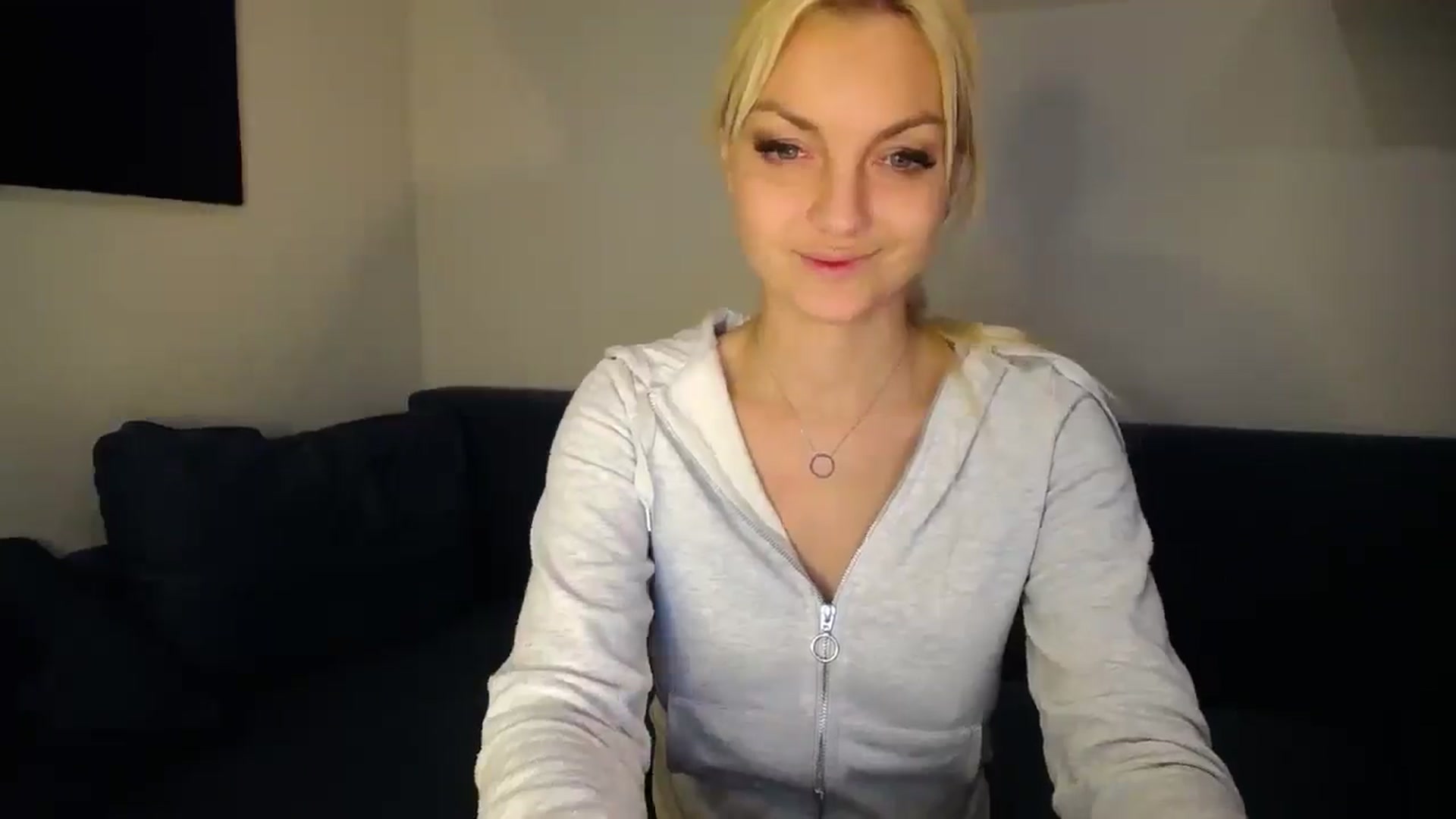 Gallery image thumbnail from AlissyaMay's myfreecams stream on, 02/23/2025, 12:13 image 4 of 20