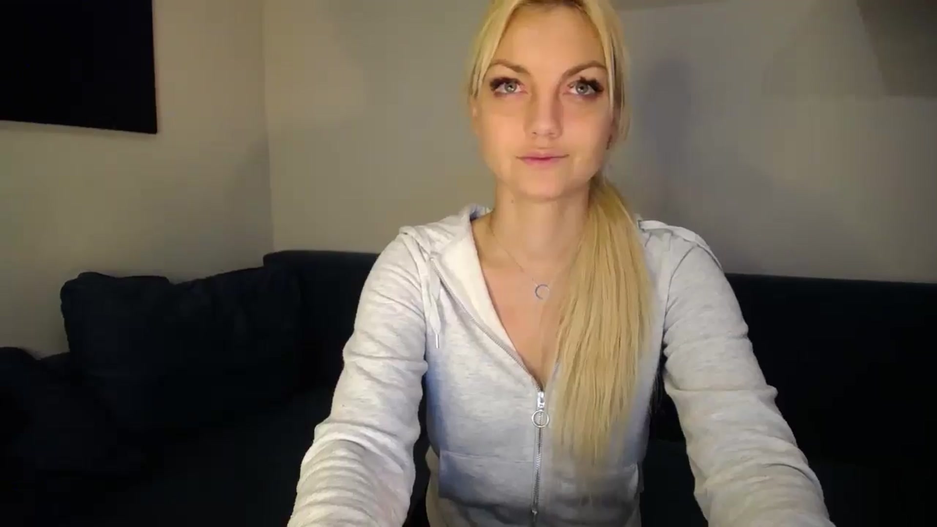 Gallery image thumbnail from AlissyaMay's myfreecams stream on, 02/23/2025, 12:13 image 2 of 20