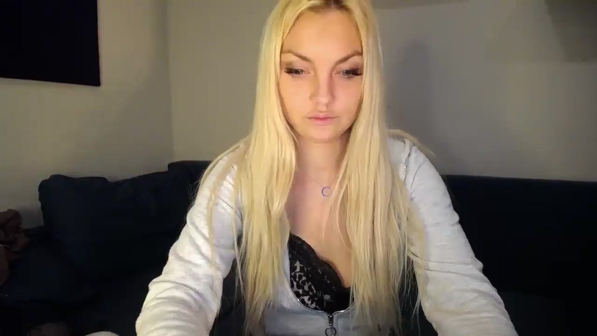 Gallery image thumbnail from AlissyaMay's myfreecams stream on, 02/23/2025, 12:13 image 19 of 20