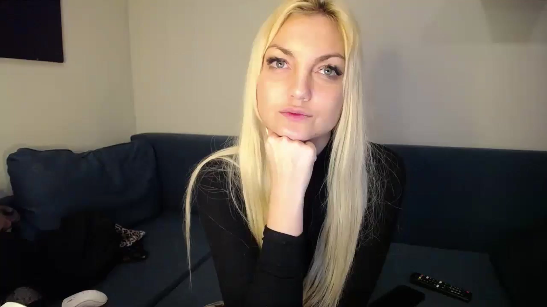 Gallery image thumbnail from AlissyaMay's myfreecams stream on, 02/23/2025, 21:40 image 5 of 20
