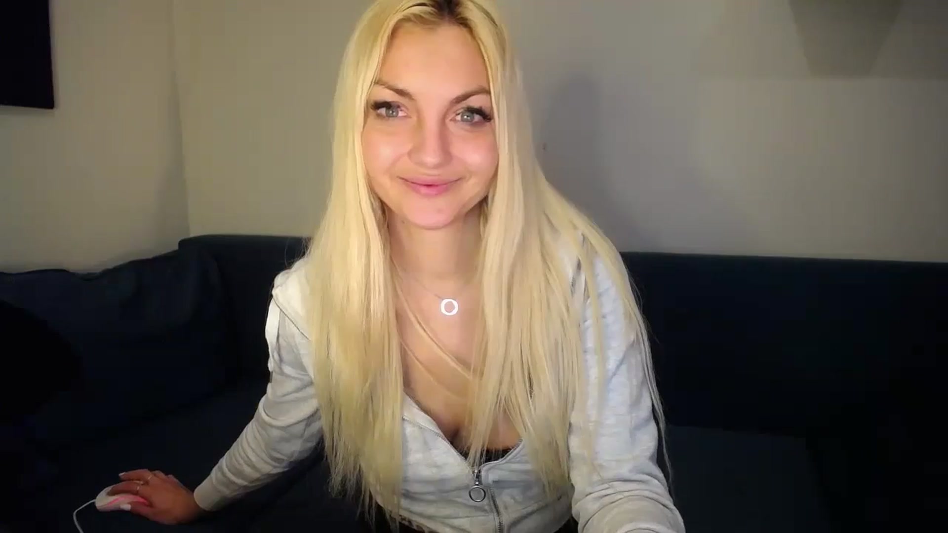 Gallery image thumbnail from AlissyaMay's myfreecams stream on, 02/23/2025, 21:40 image 15 of 20