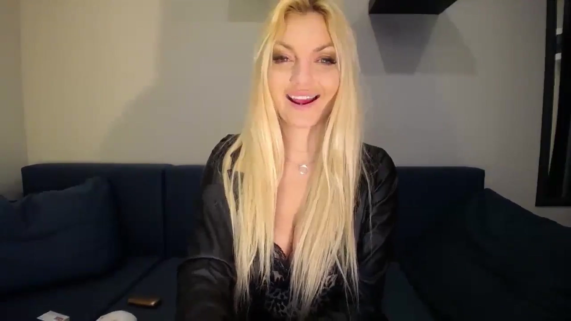 Gallery image thumbnail from AlissyaMay's myfreecams stream on, 02/25/2025, 08:06 image 6 of 20