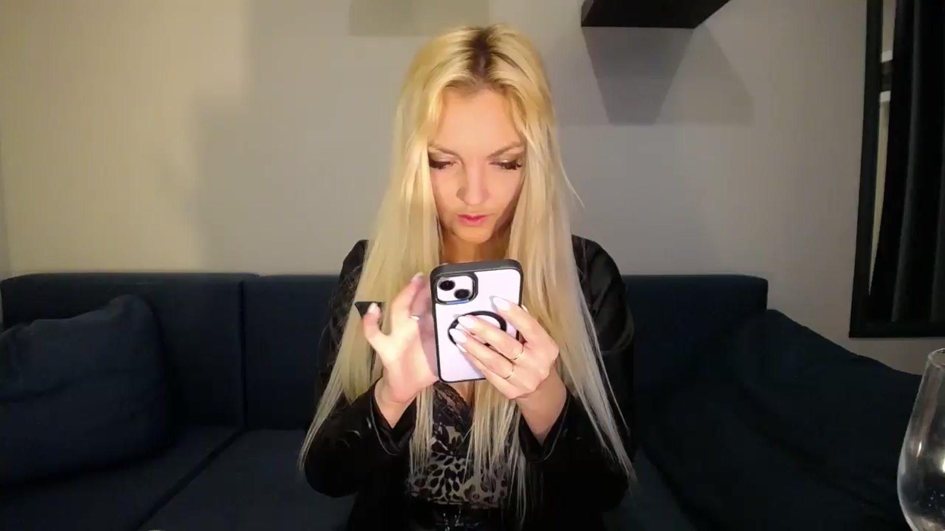 Gallery image thumbnail from AlissyaMay's myfreecams stream on, 02/25/2025, 08:40 image 14 of 20