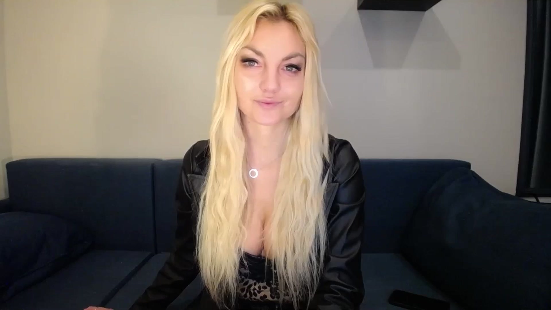 Gallery image thumbnail from AlissyaMay's myfreecams stream on, 02/27/2025, 11:45 image 13 of 20