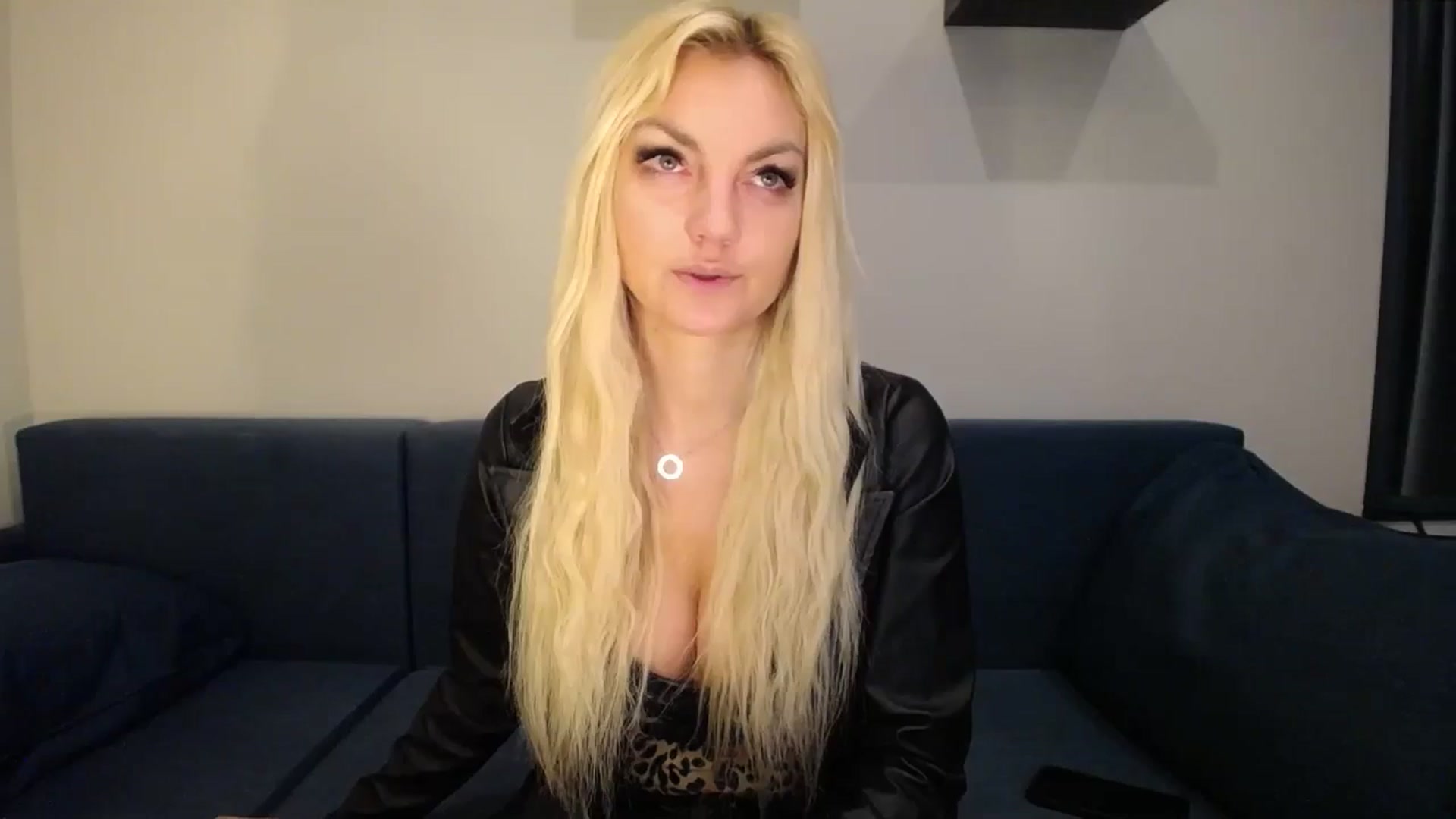 Gallery image thumbnail from AlissyaMay's myfreecams stream on, 02/27/2025, 11:45 image 14 of 20
