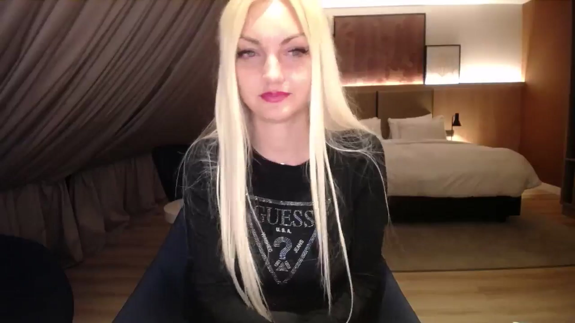Gallery image thumbnail from AlissyaMay's myfreecams stream on, 04/07/2025, 19:03 image 2 of 20