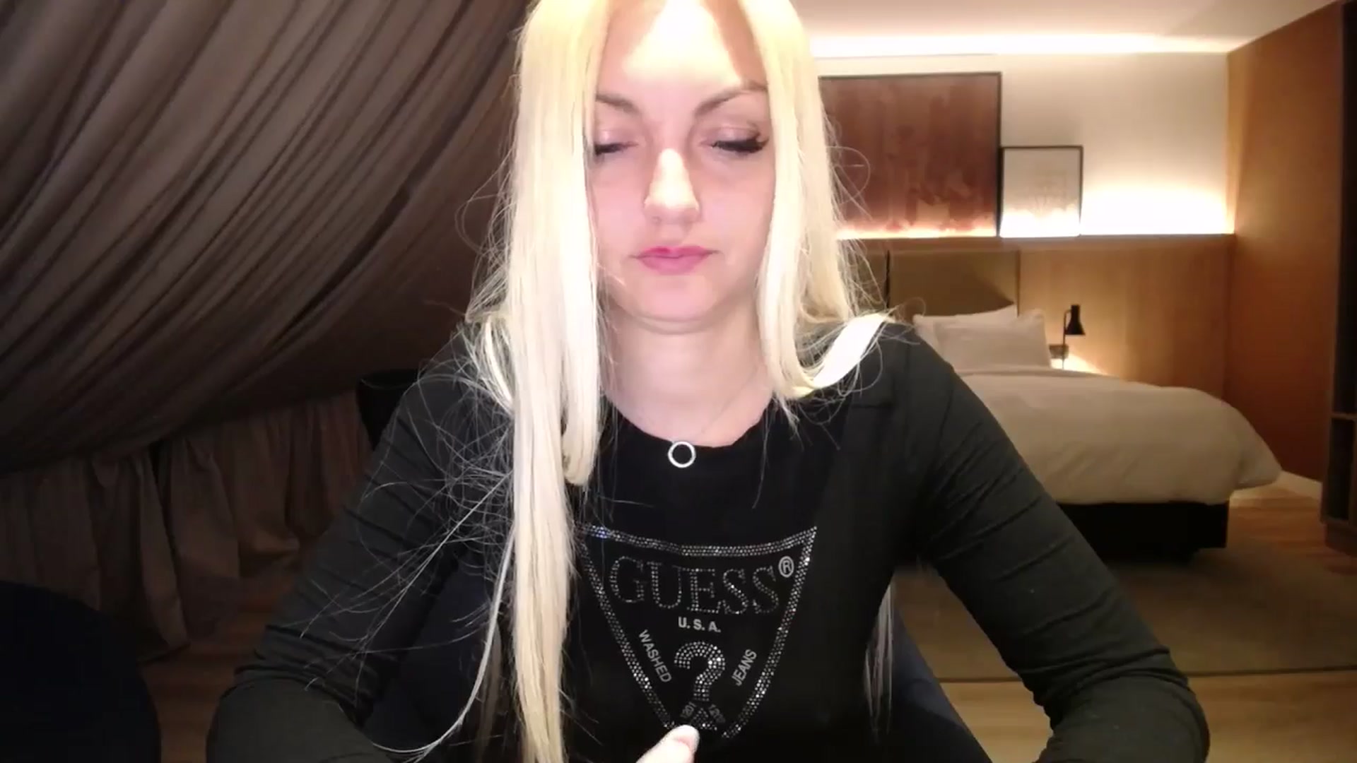 Gallery image thumbnail from AlissyaMay's myfreecams stream on, 04/07/2025, 21:54 image 14 of 20
