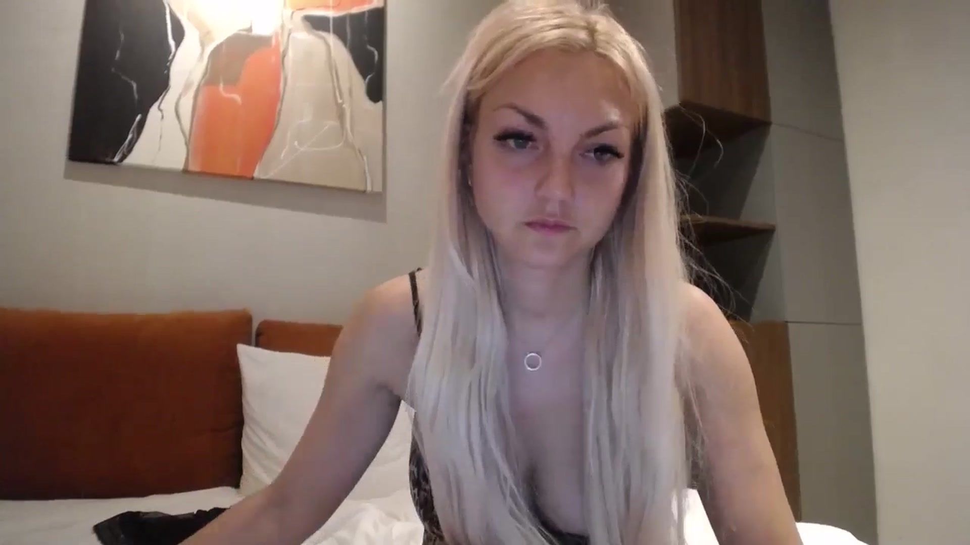 Gallery image thumbnail from AlissyaMay's myfreecams stream on, 04/21/2025, 02:54 image 10 of 20