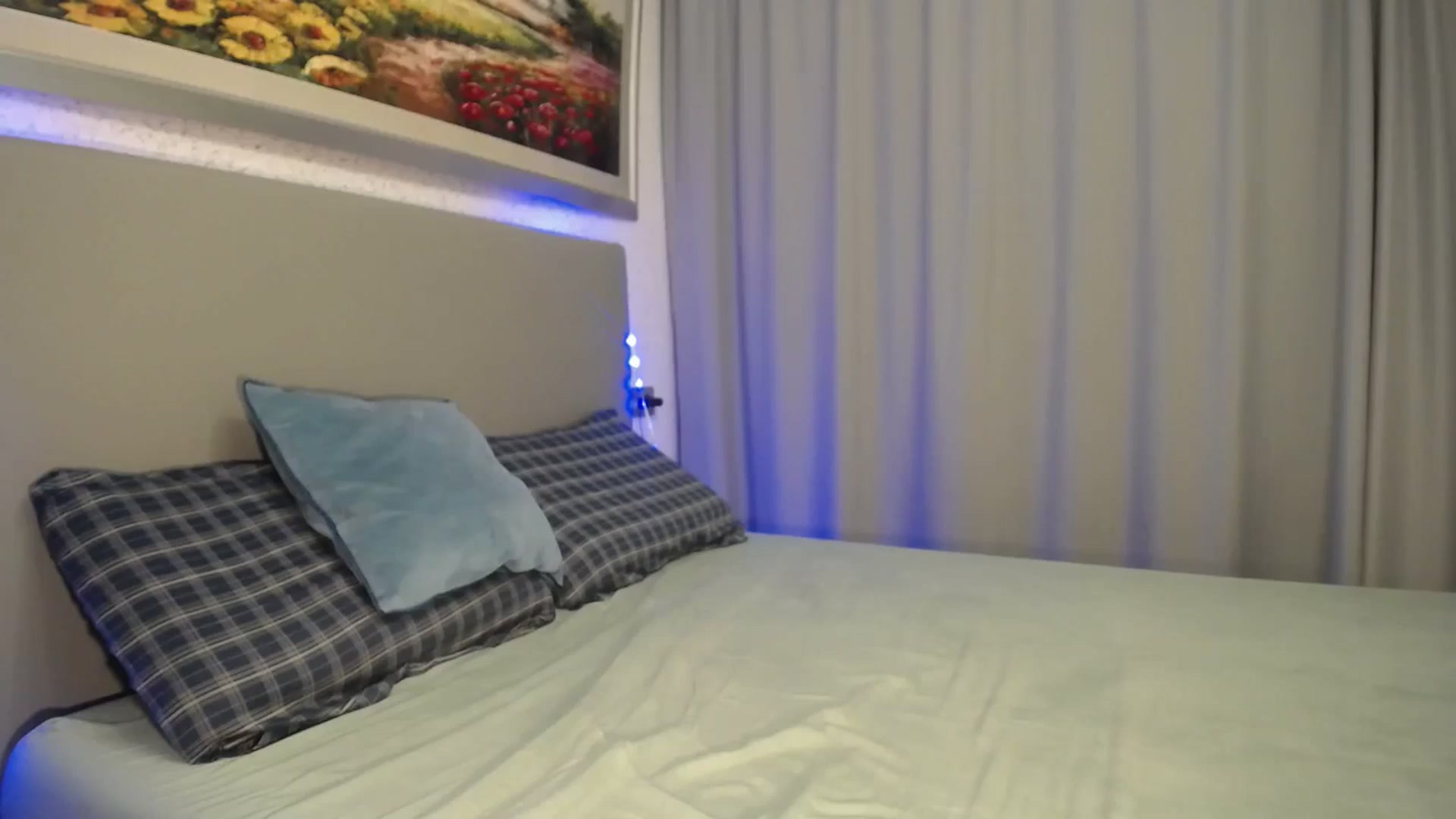 Gallery image thumbnail from AlissyaMay's myfreecams stream on, 05/02/2025, 22:58 image 7 of 20