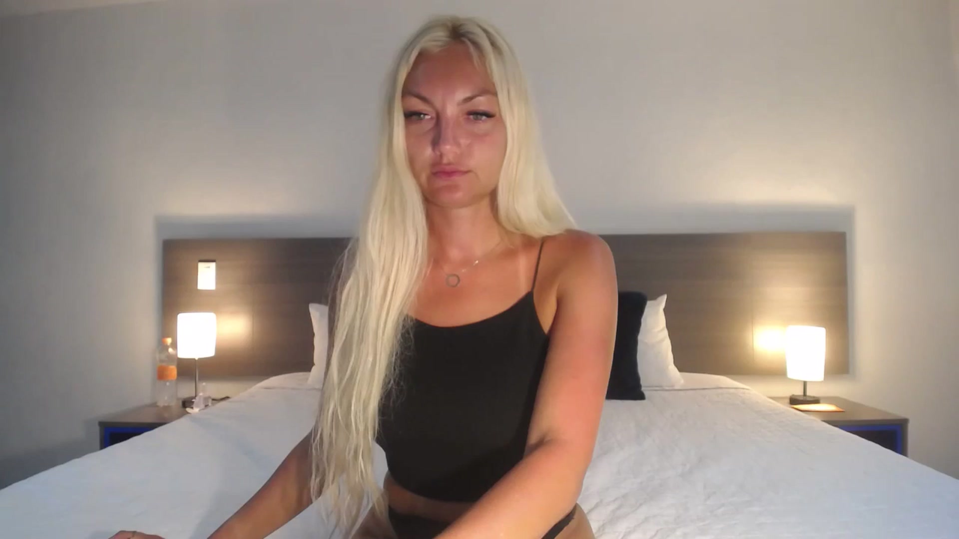 Gallery image thumbnail from AlissyaMay's myfreecams stream on, 07/25/2025, 03:59 image 11 of 20