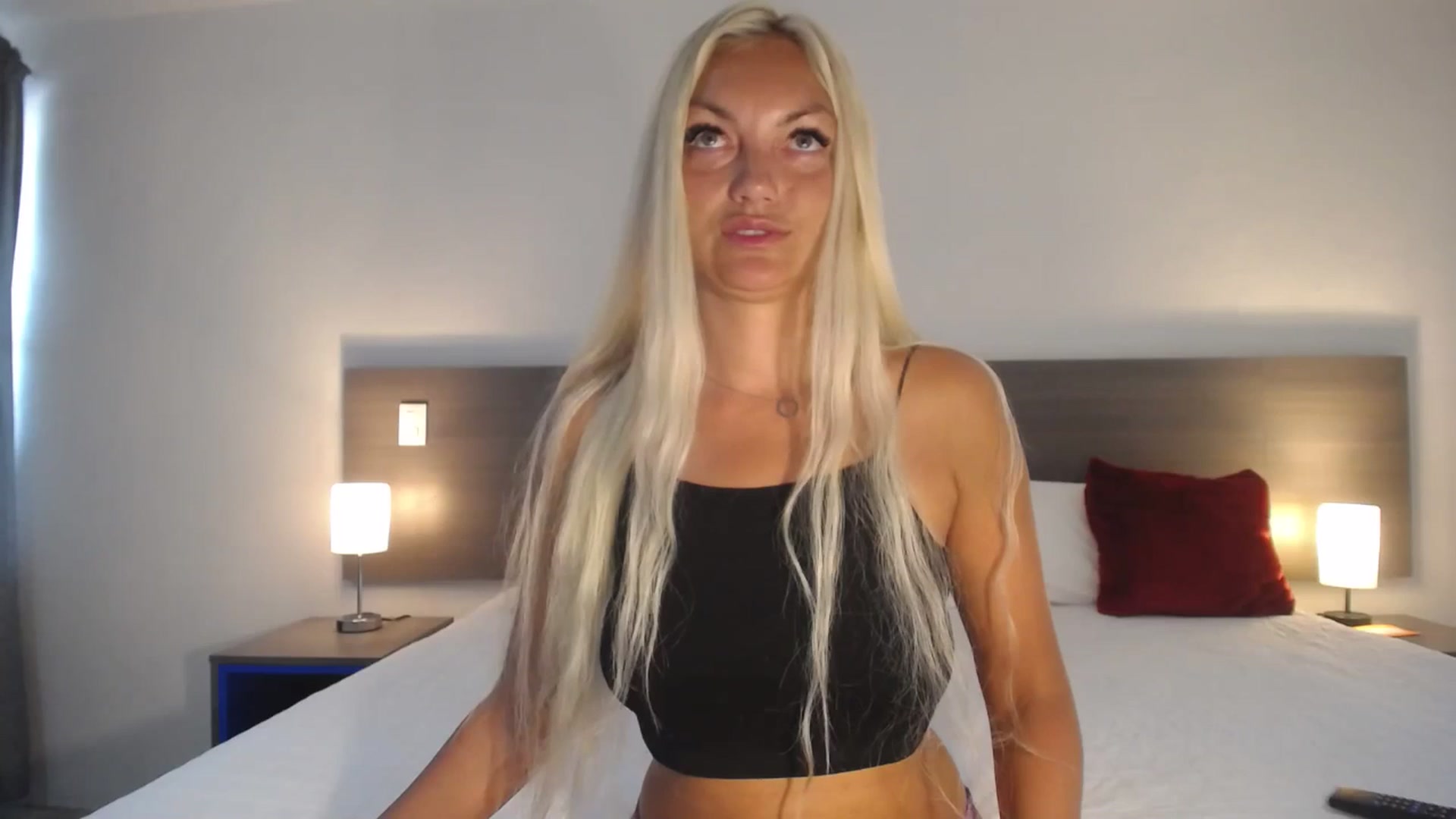 Gallery image thumbnail from AlissyaMay's myfreecams stream on, 07/27/2025, 21:28 image 1 of 20